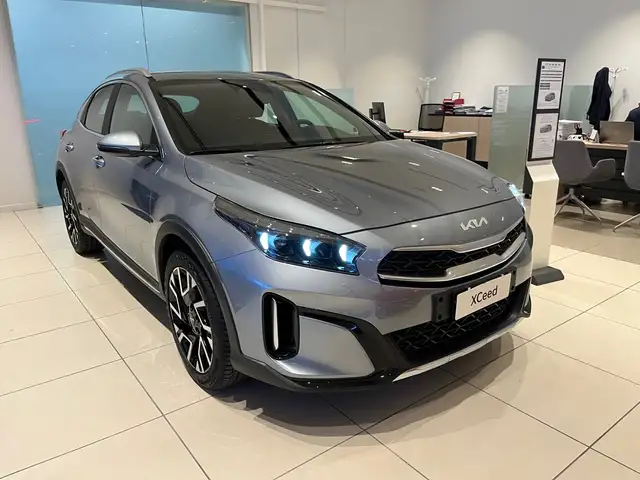 Kia XCeed 1.0 TurboBenzina 100cv BUSINESS Pronta Consegna
