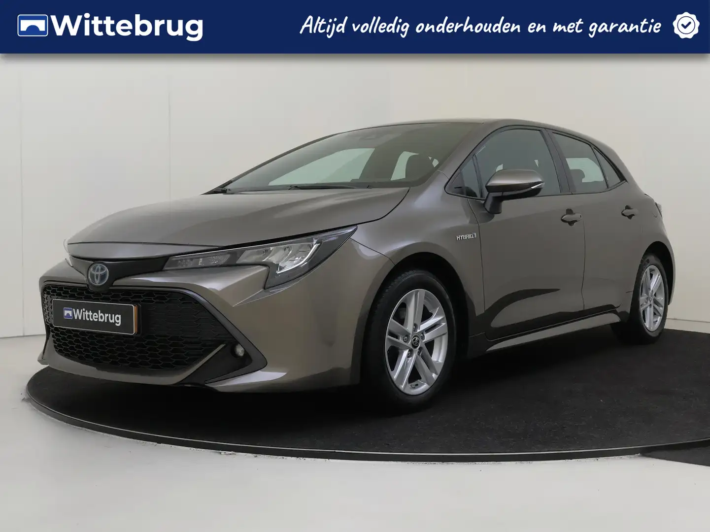 Toyota Corolla 1.8 Hybrid Active Brązowy - 1