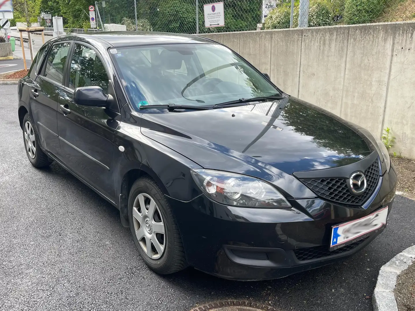 Mazda 3 Mazda 3 Sport 1,4i CE CE Schwarz - 1