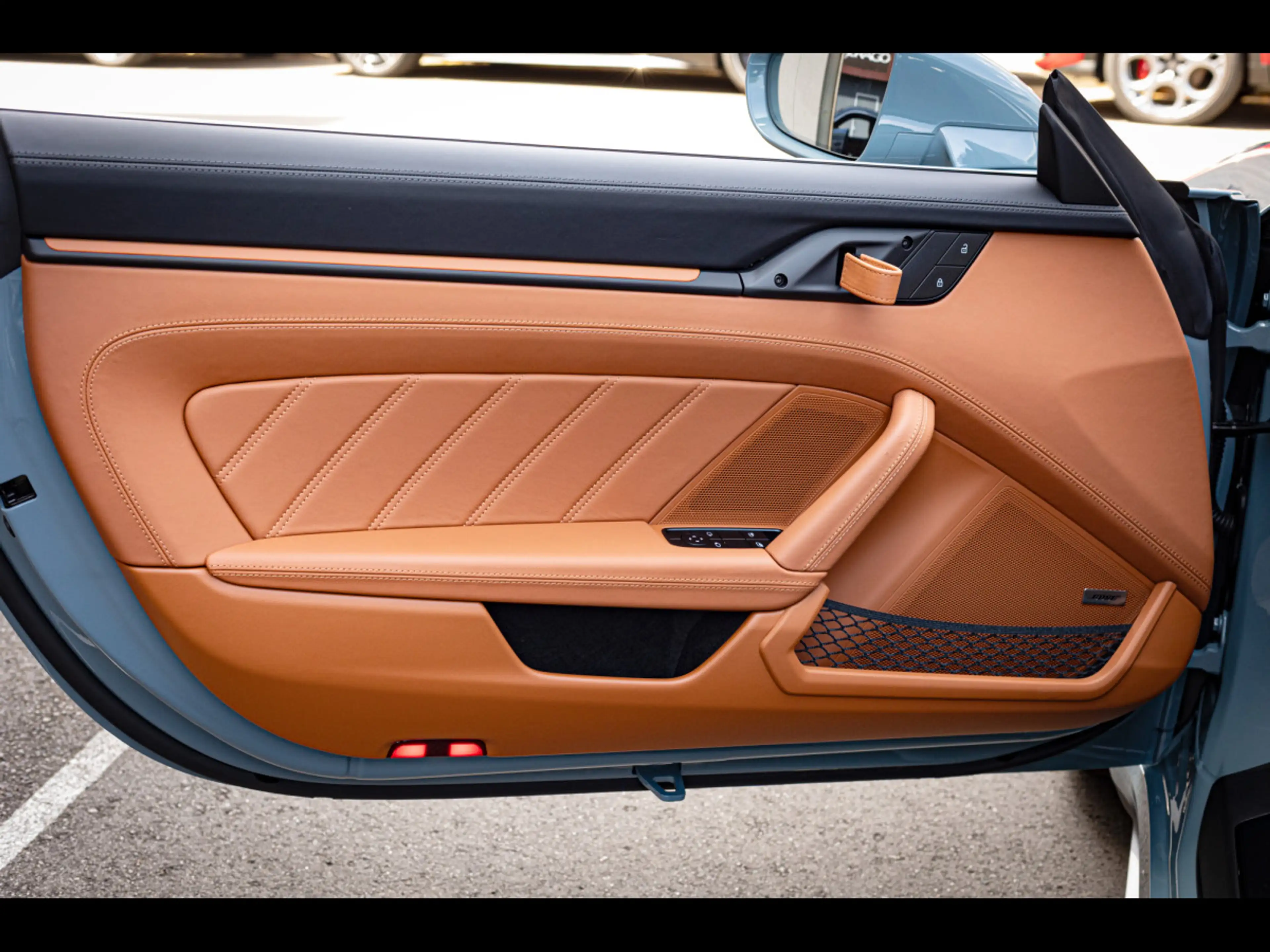 Porsche 992 .1 911 S/T°HERITAGE DESIGN PACK°SHOREBLUE°1/1963 — photo 10