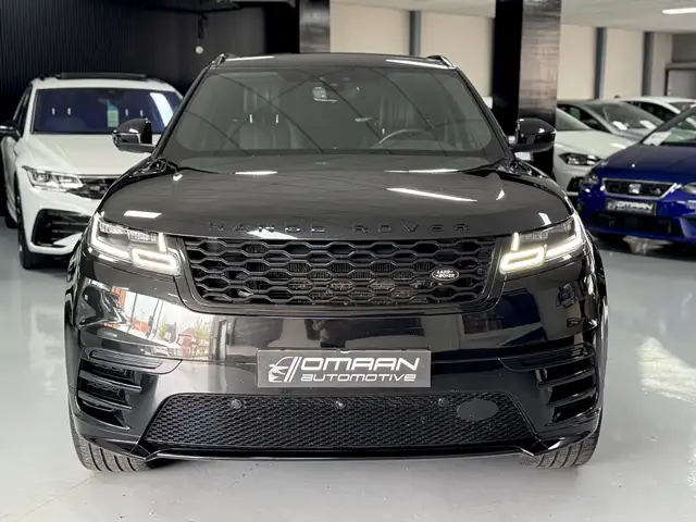 Land Rover Range Rover Velar view 4