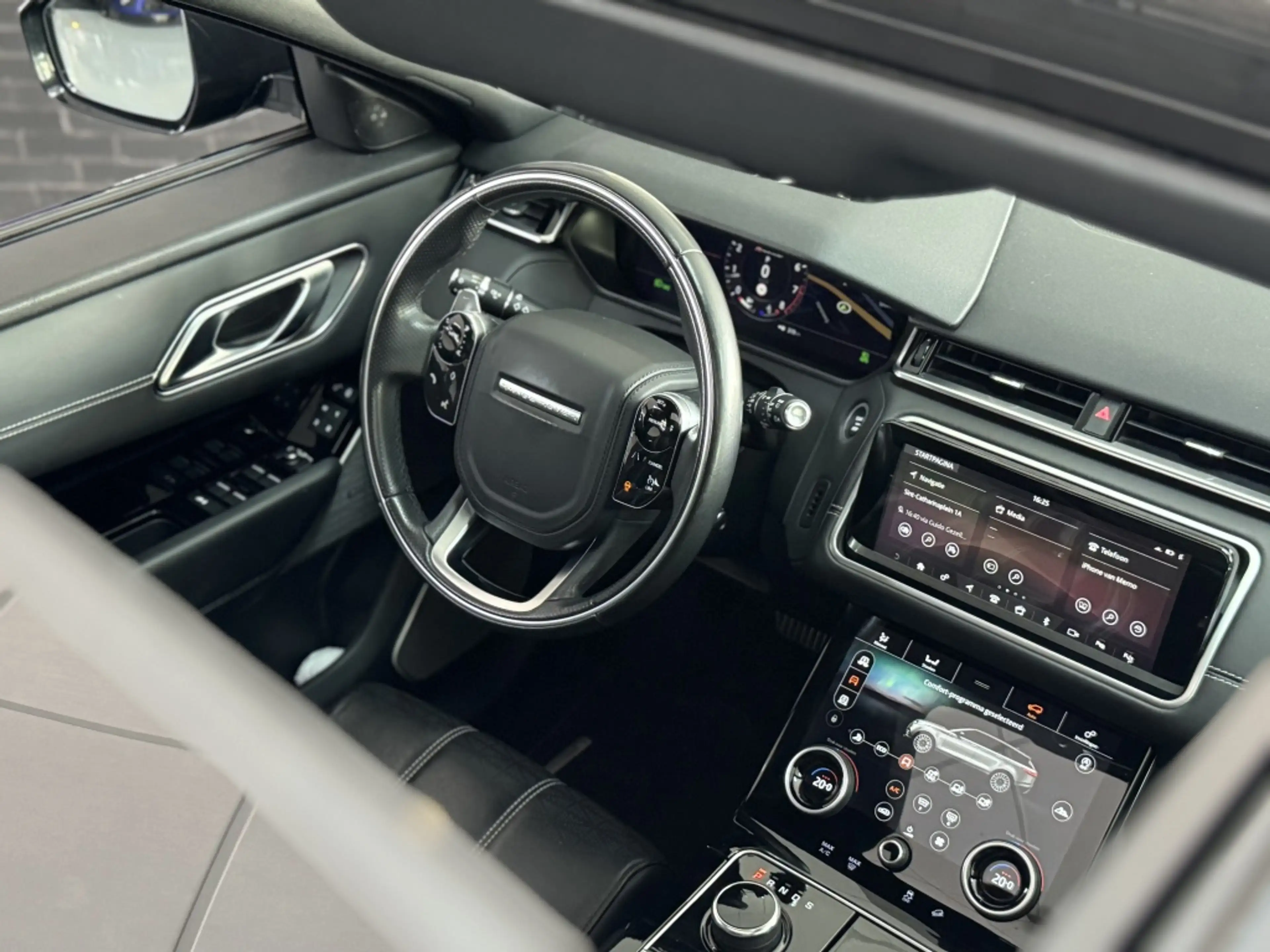 Land Rover Range Rover Velar P300 R-Dynamic HSE Vol Opties — photo 10