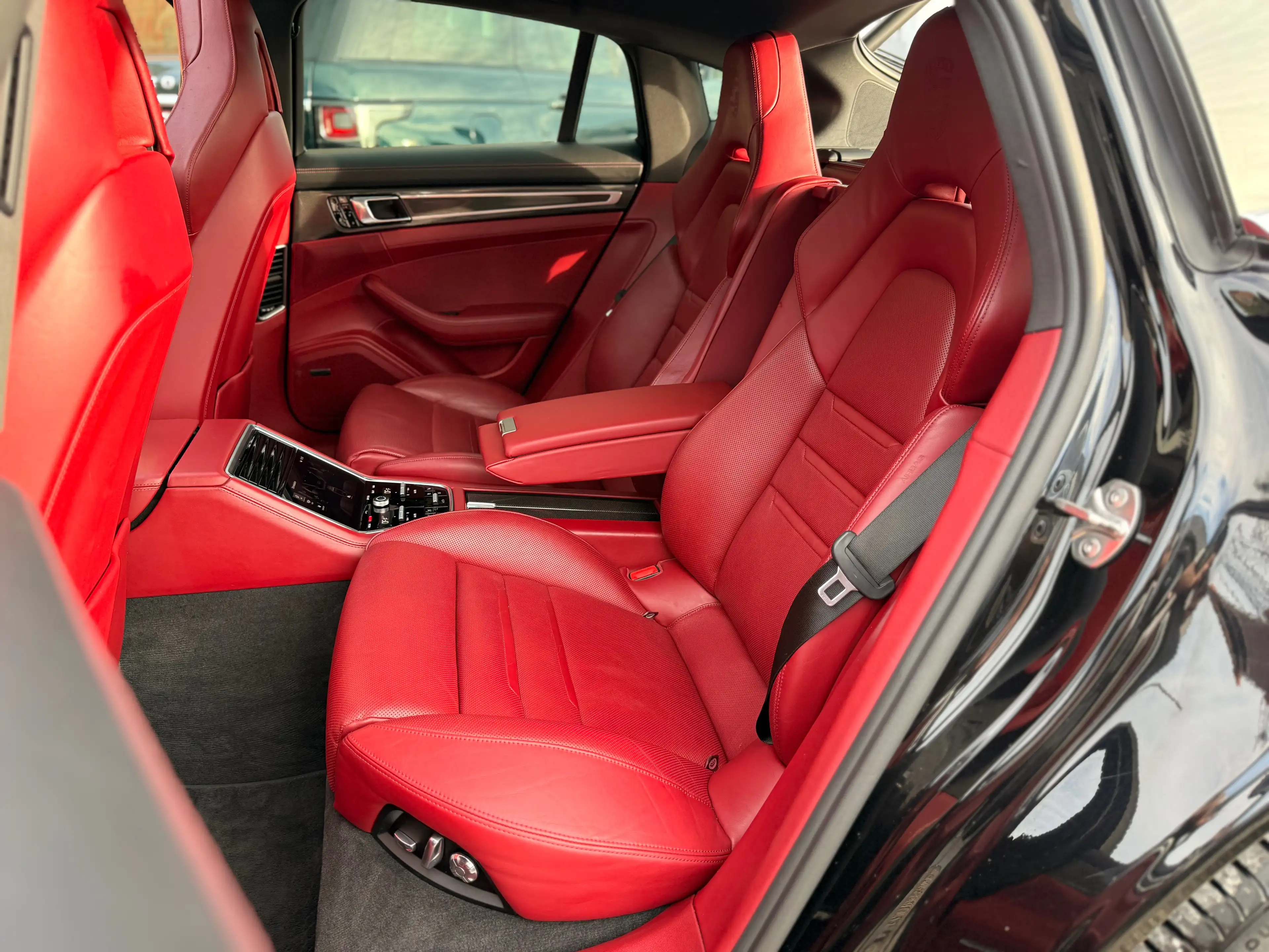 Porsche Panamera 4S 2.9 V6 Bi-Turbo Executive PDK 440CV FULL OPTIONS — photo 12