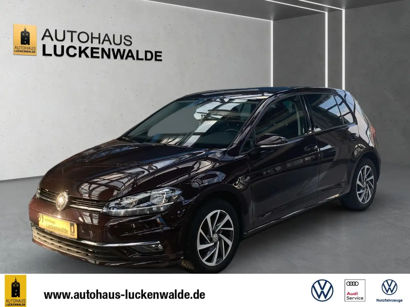 Volkswagen Golf VII 1.0 TSI Sound *StdHz*ACC*App-Connect* Zwart - 2