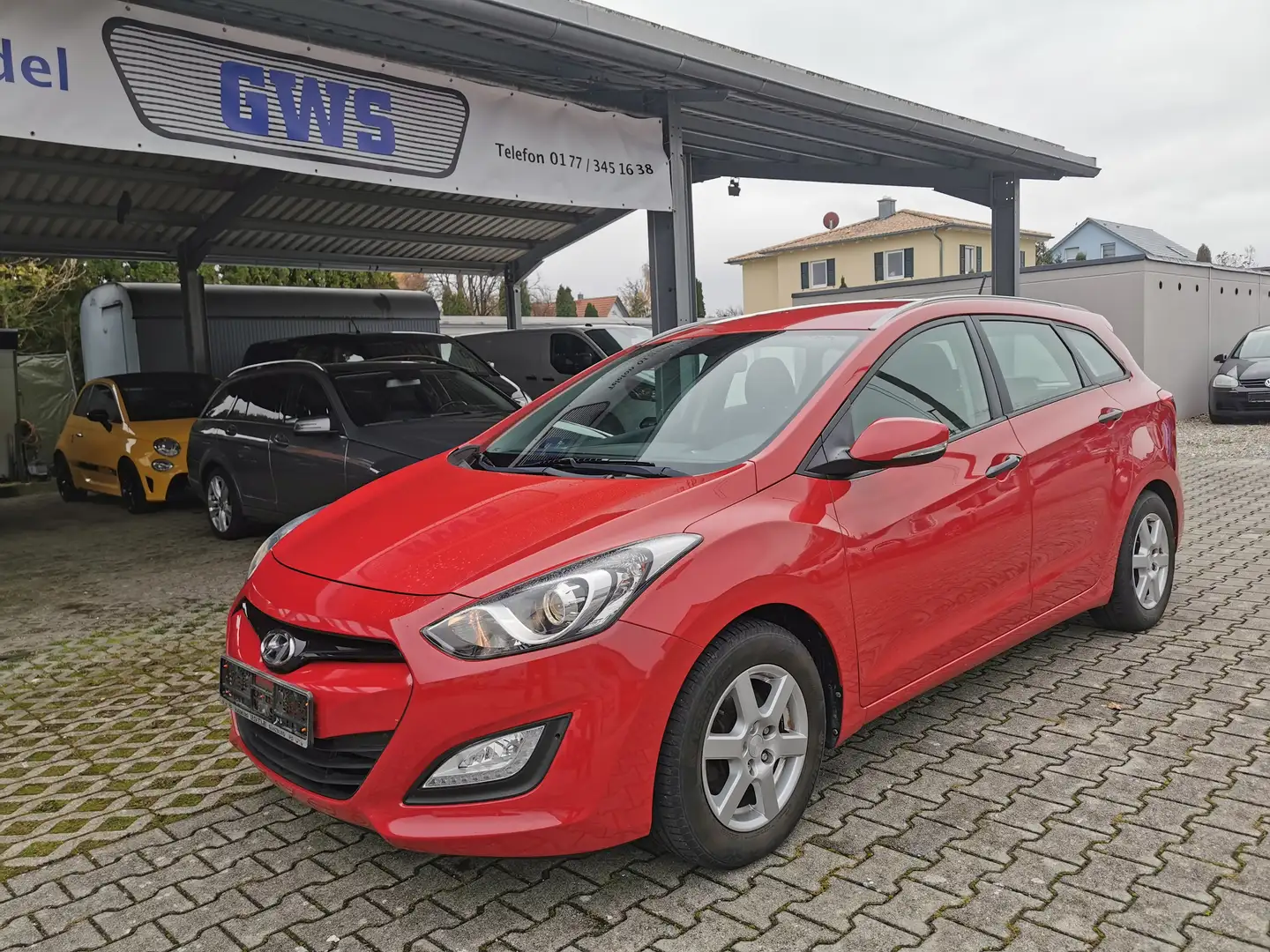 Hyundai i30 Classic Rouge - 2