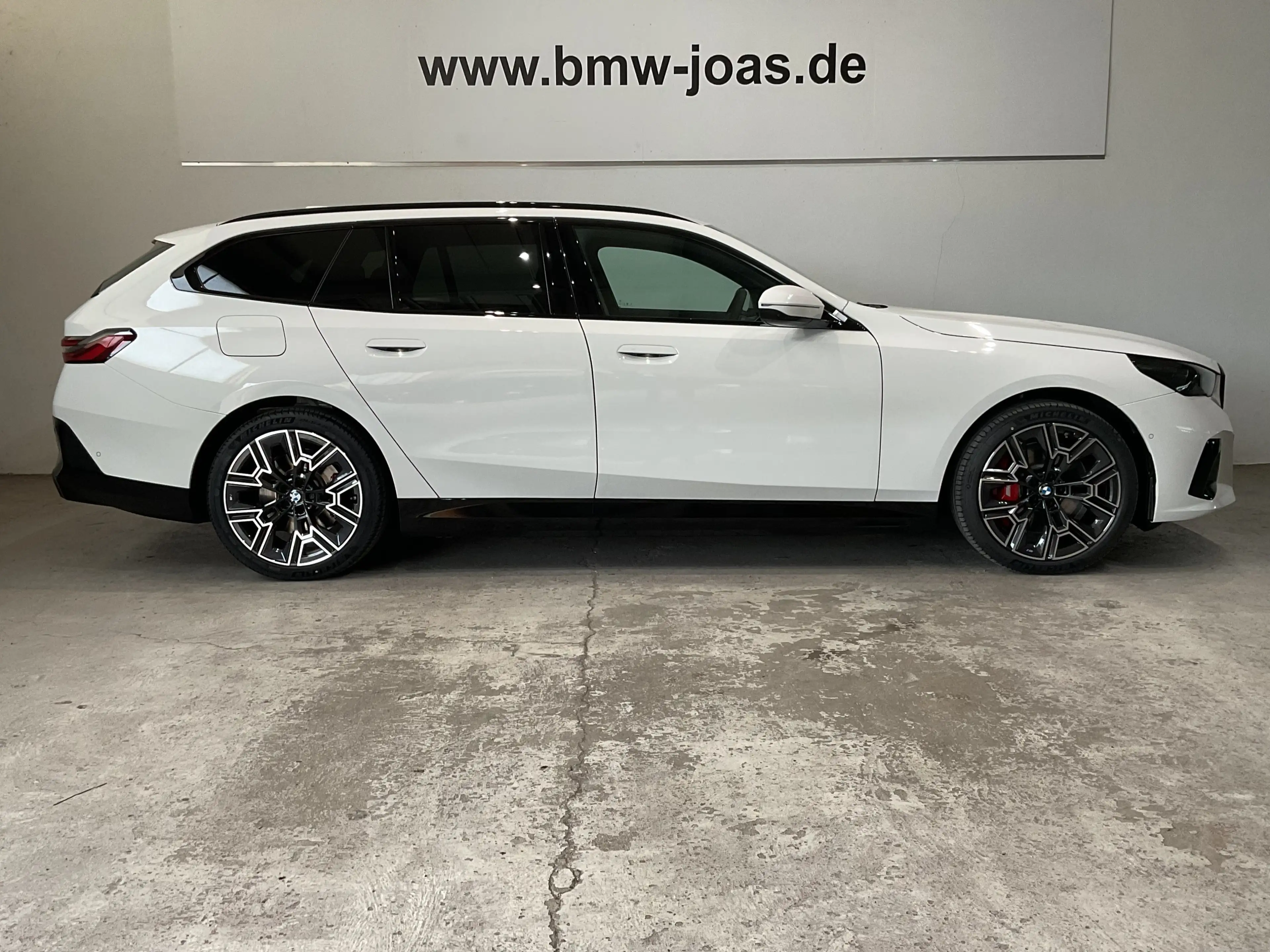 BMW i5 xDrive40 |AHK |Sitzbelüftung |Head-Up Display — photo 11