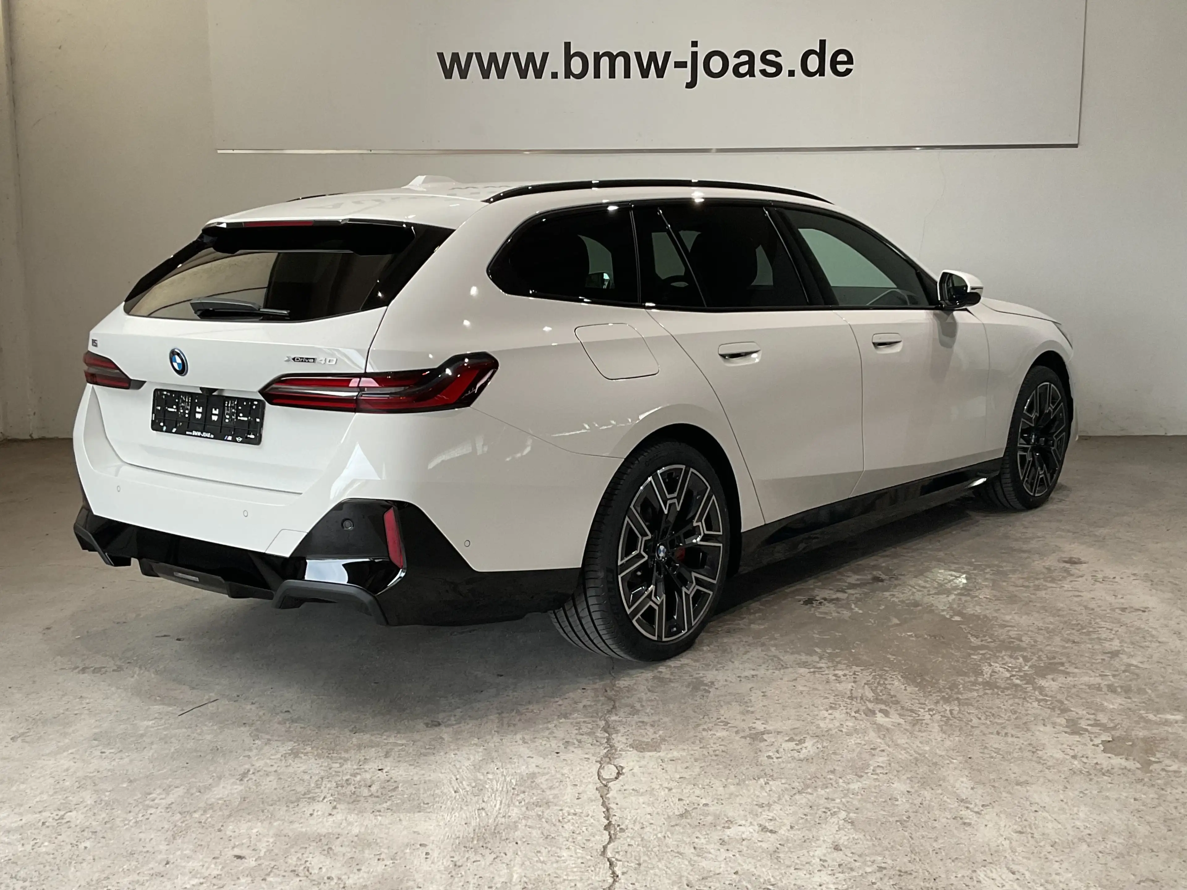 BMW i5 xDrive40 |AHK |Sitzbelüftung |Head-Up Display — photo 14