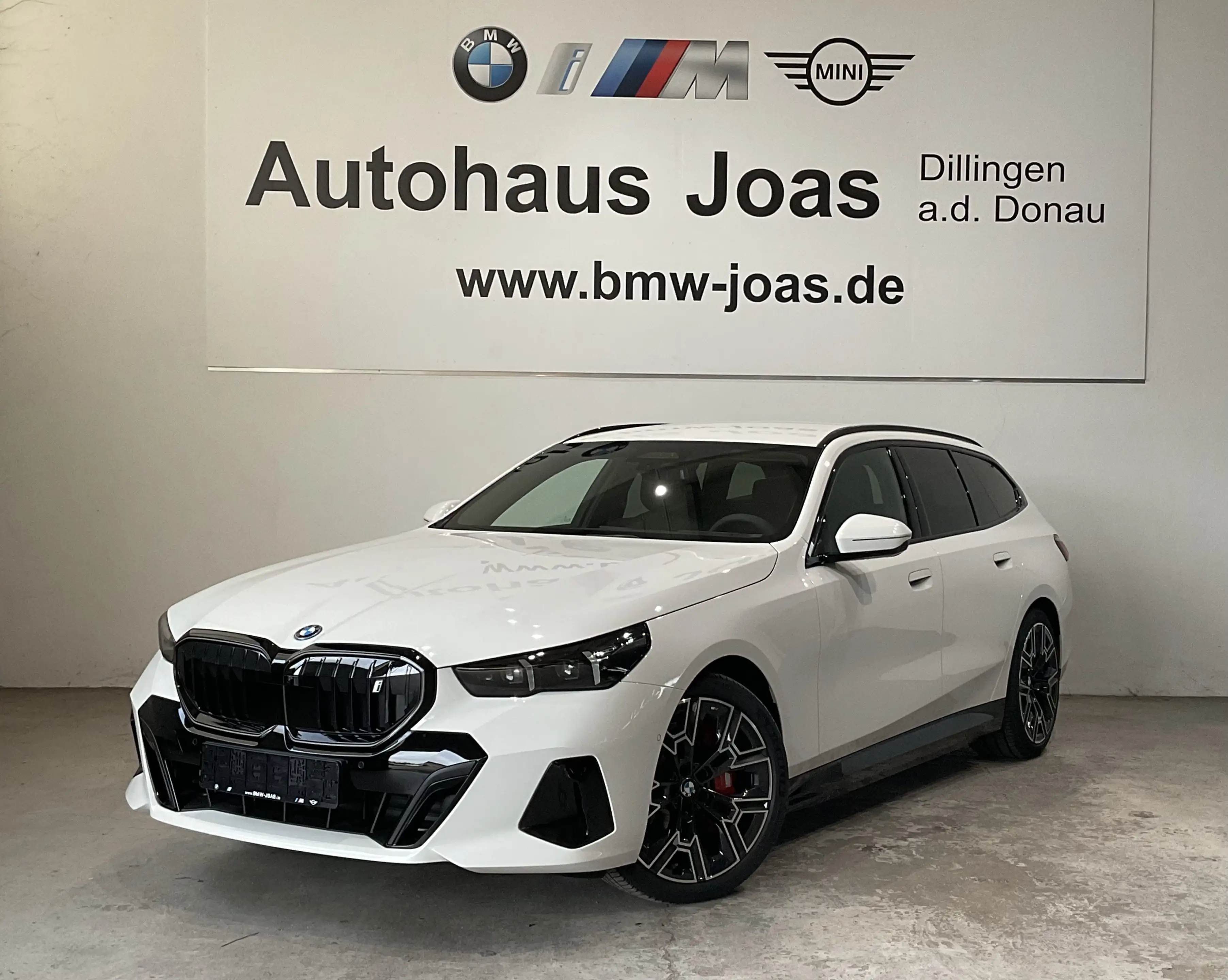 BMW i5 xDrive40 |AHK |Sitzbelüftung |Head-Up Display