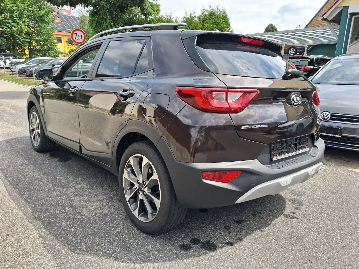 Kia Stonic 1.0 T-GDI 120 Vision NAVI+KAMERA+DAB+ Braun - 2