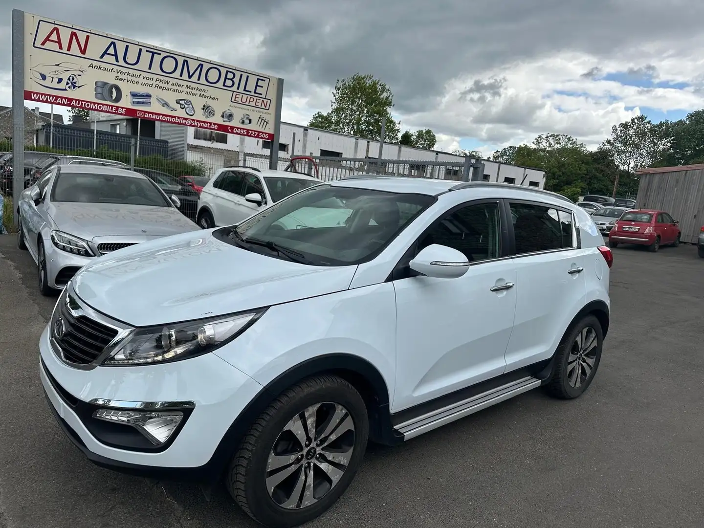 Kia Sportage 1.7 CRDi Blanc - 1