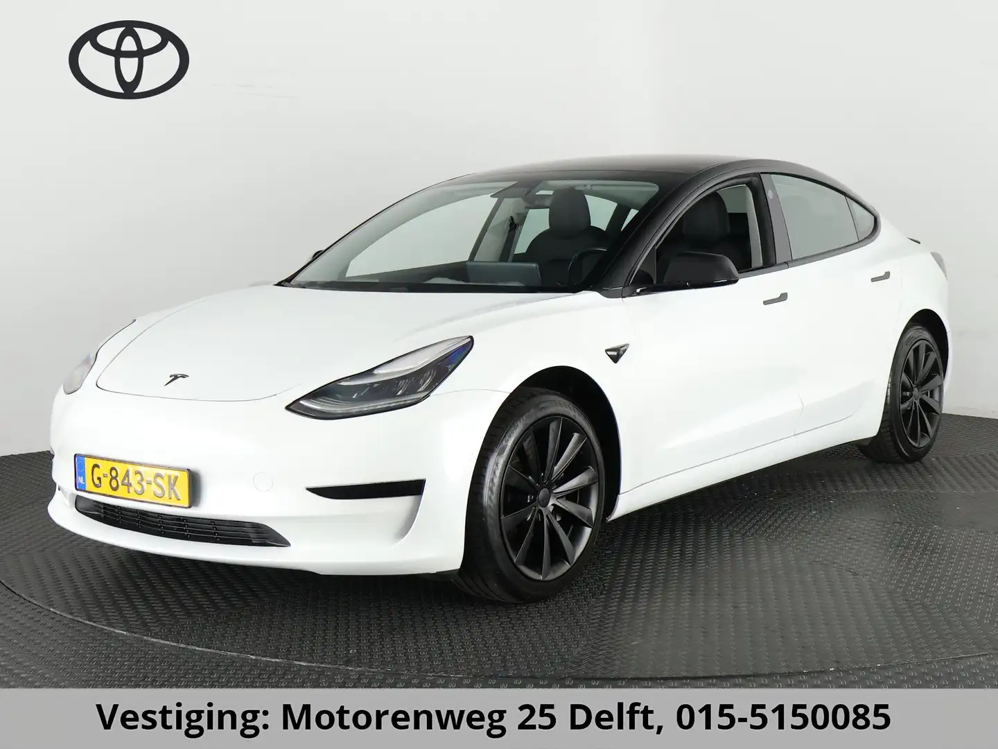 Tesla Model 3 BLACKSTYLE BI-TONE PANODAK STD RANGE RWD 60 kWH LE Wit - 1