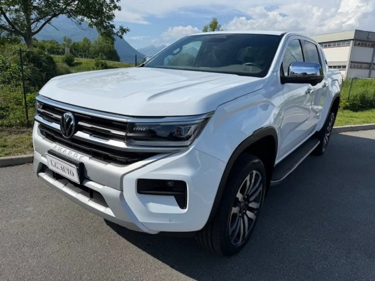 Volkswagen Amarok 3.0 V6 TDI 241CV 4MOTION aut. Aventura Blanco - 2