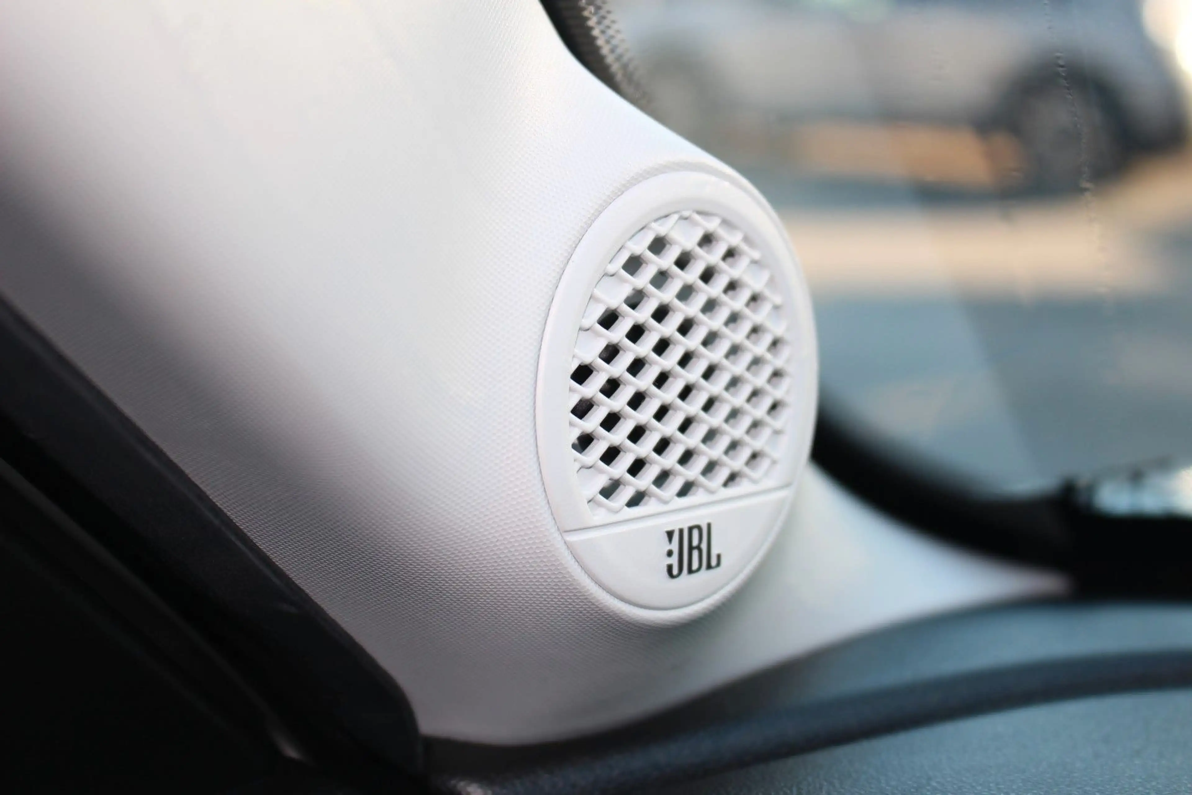 Jeep Avenger Altitude KAMERA/JBL/LED — photo 14