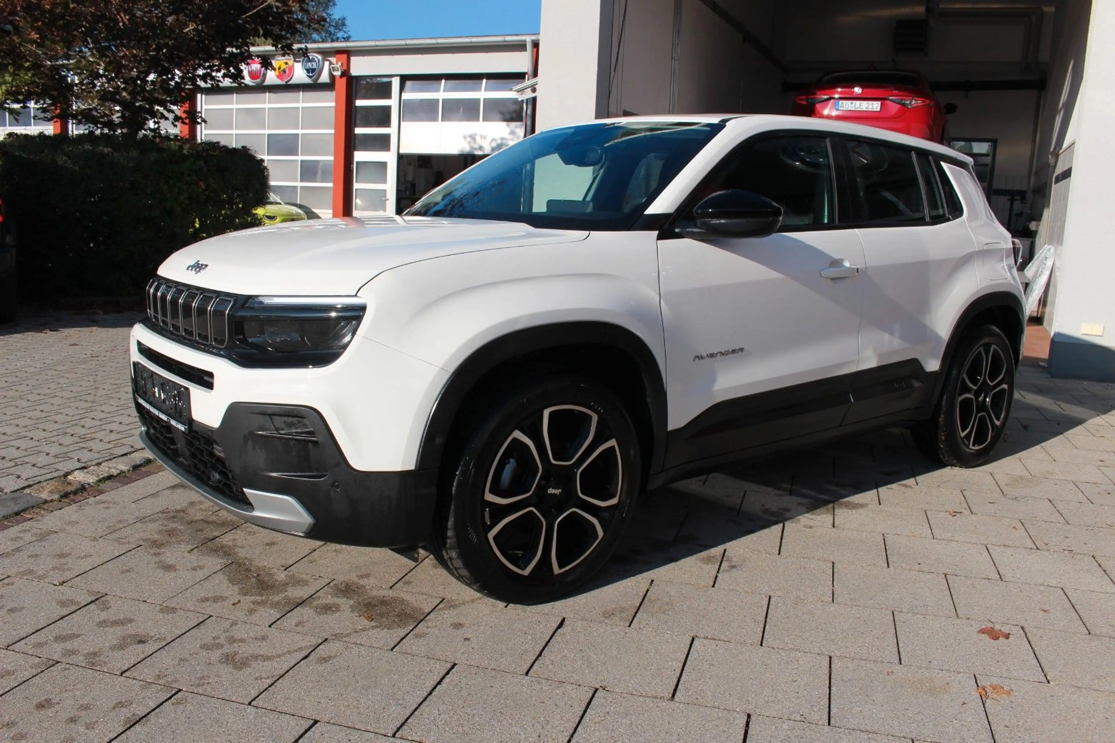 Jeep Avenger Altitude KAMERA/JBL/LED