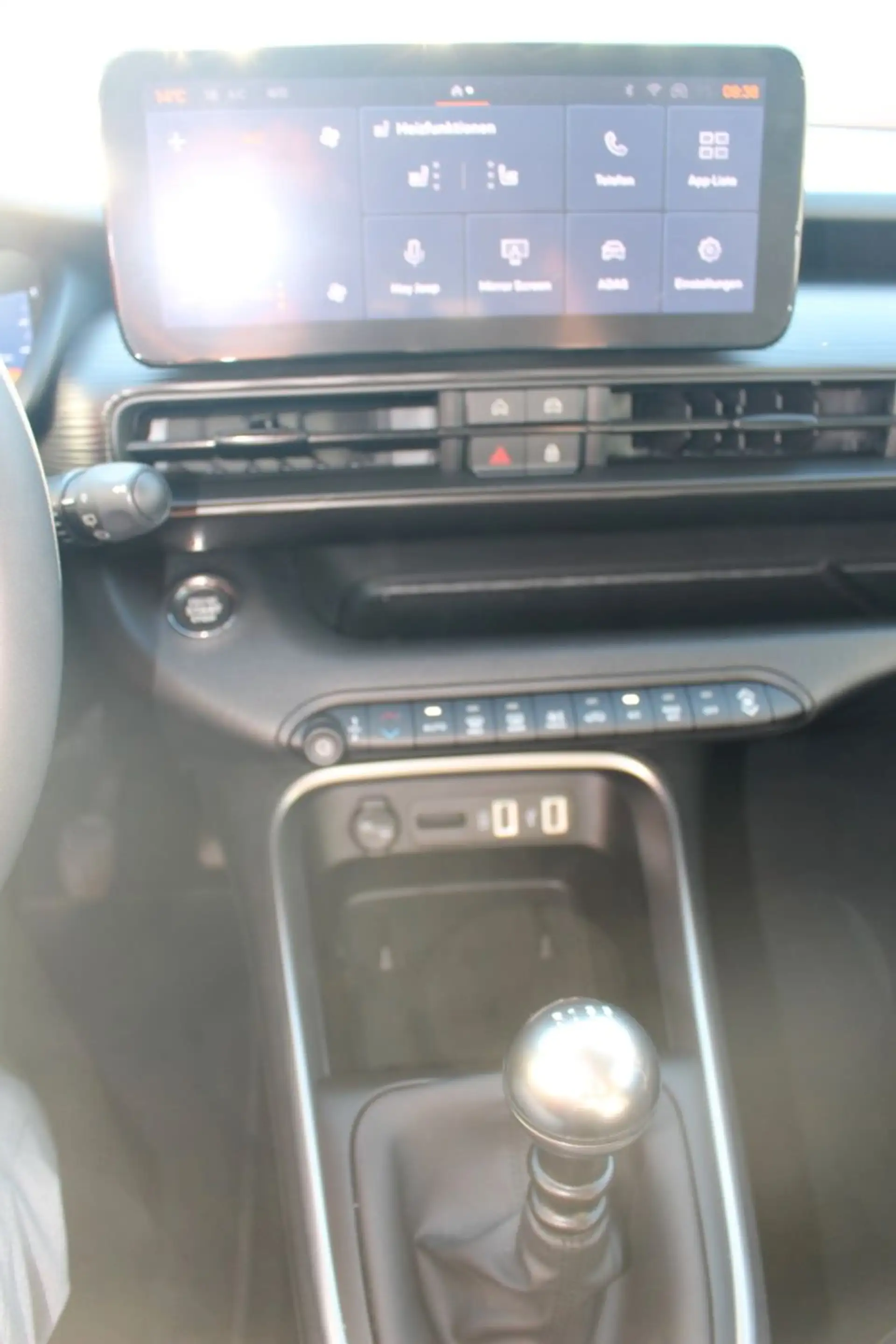 Jeep Avenger Altitude KAMERA/JBL/LED — photo 11