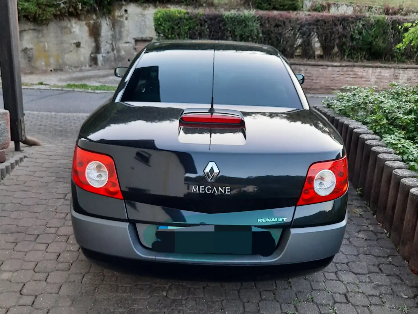 Renault Megane Megane 1.9 dCi FAP Coupe-Cabriolet Dynamique Schwarz - 1