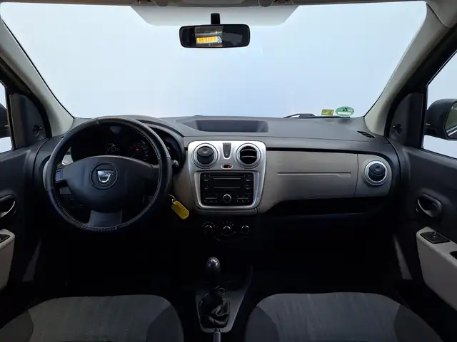 Dacia Lodgy view 4