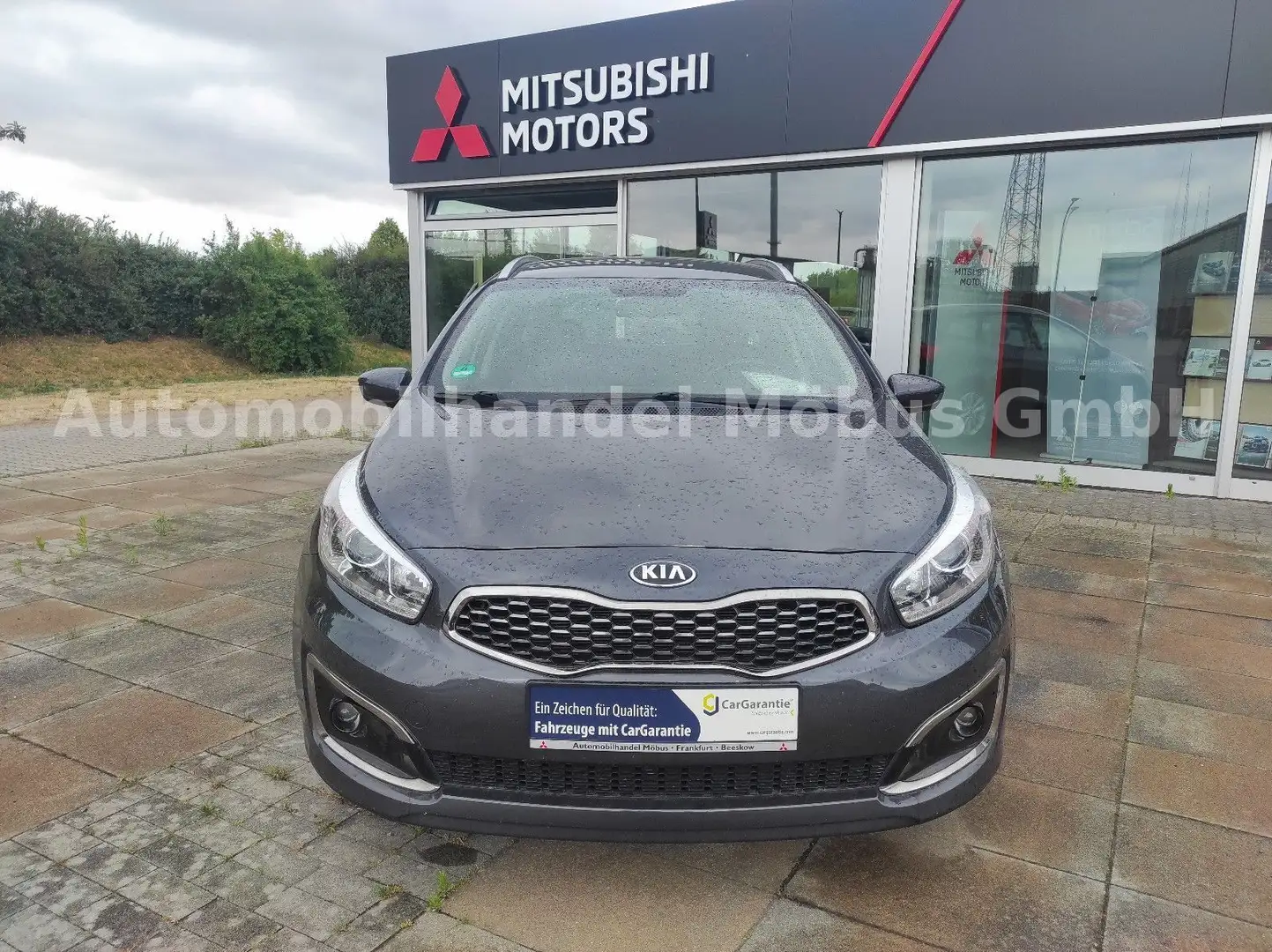 Kia Ceed / cee'd Grau - 2