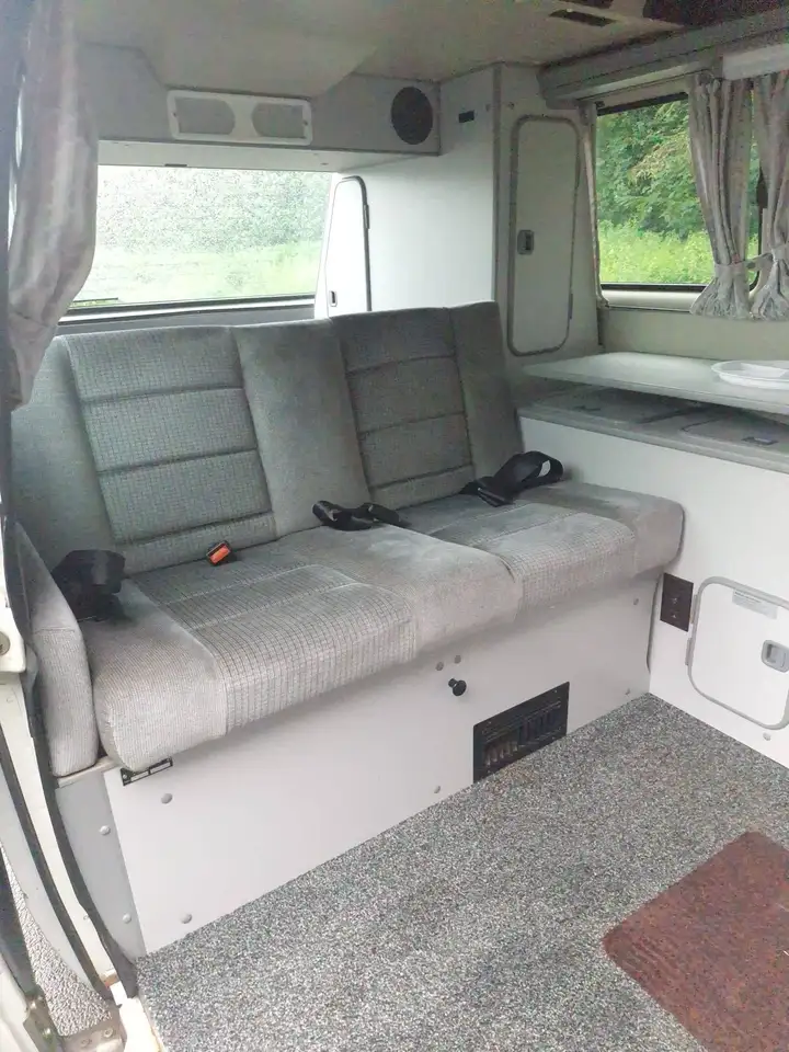 Volkswagen T3 Westfalia Kampeerwagen, foto 10