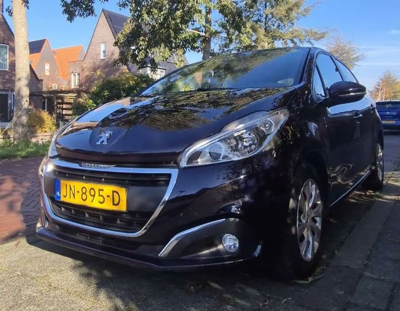 Peugeot 208 1.2 PureT. Blue Lion MOET WEG! Blauw - 1