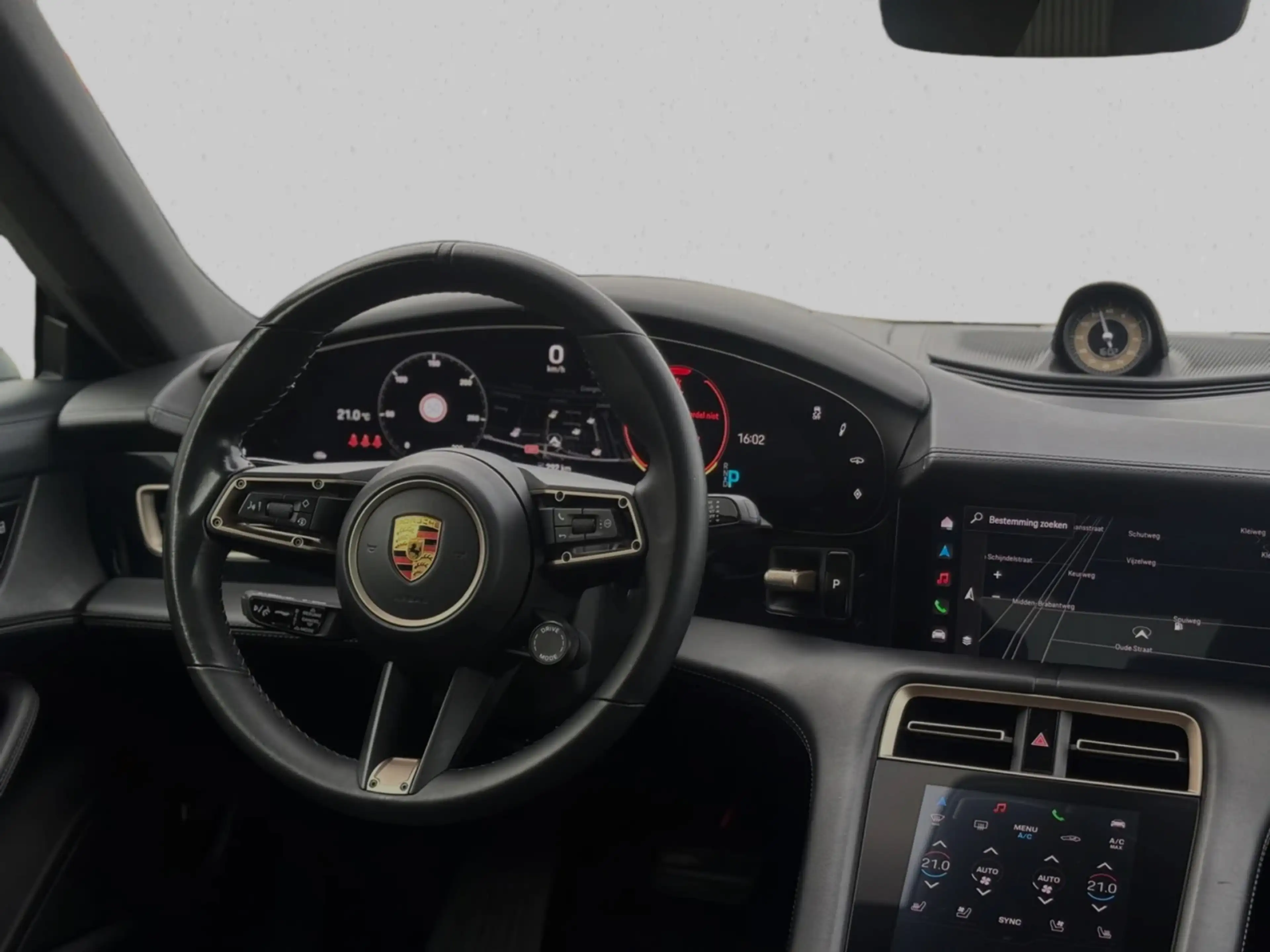 Porsche Taycan 4S Performance Plus 84 kWh (Dealer ondH, Sport Chr — photo 13