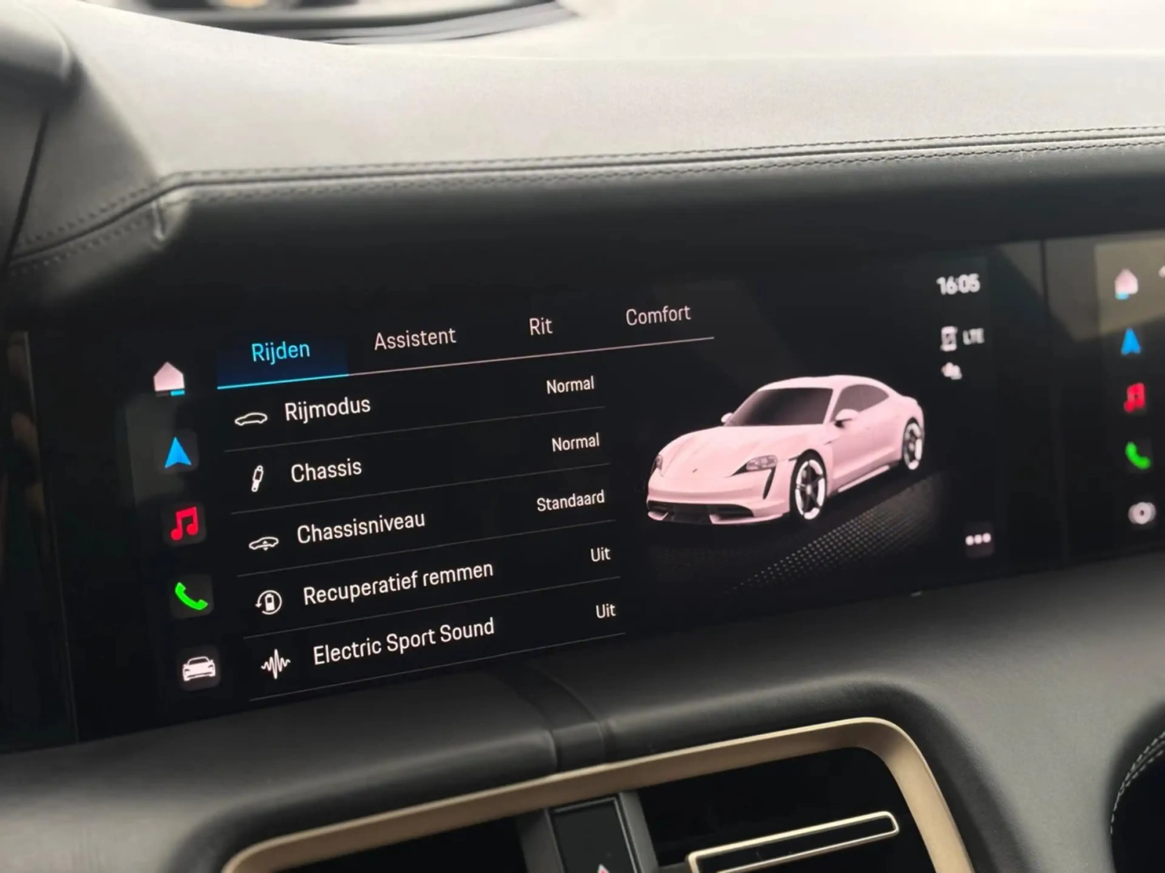 Porsche Taycan 4S Performance Plus 84 kWh (Dealer ondH, Sport Chr — photo 17