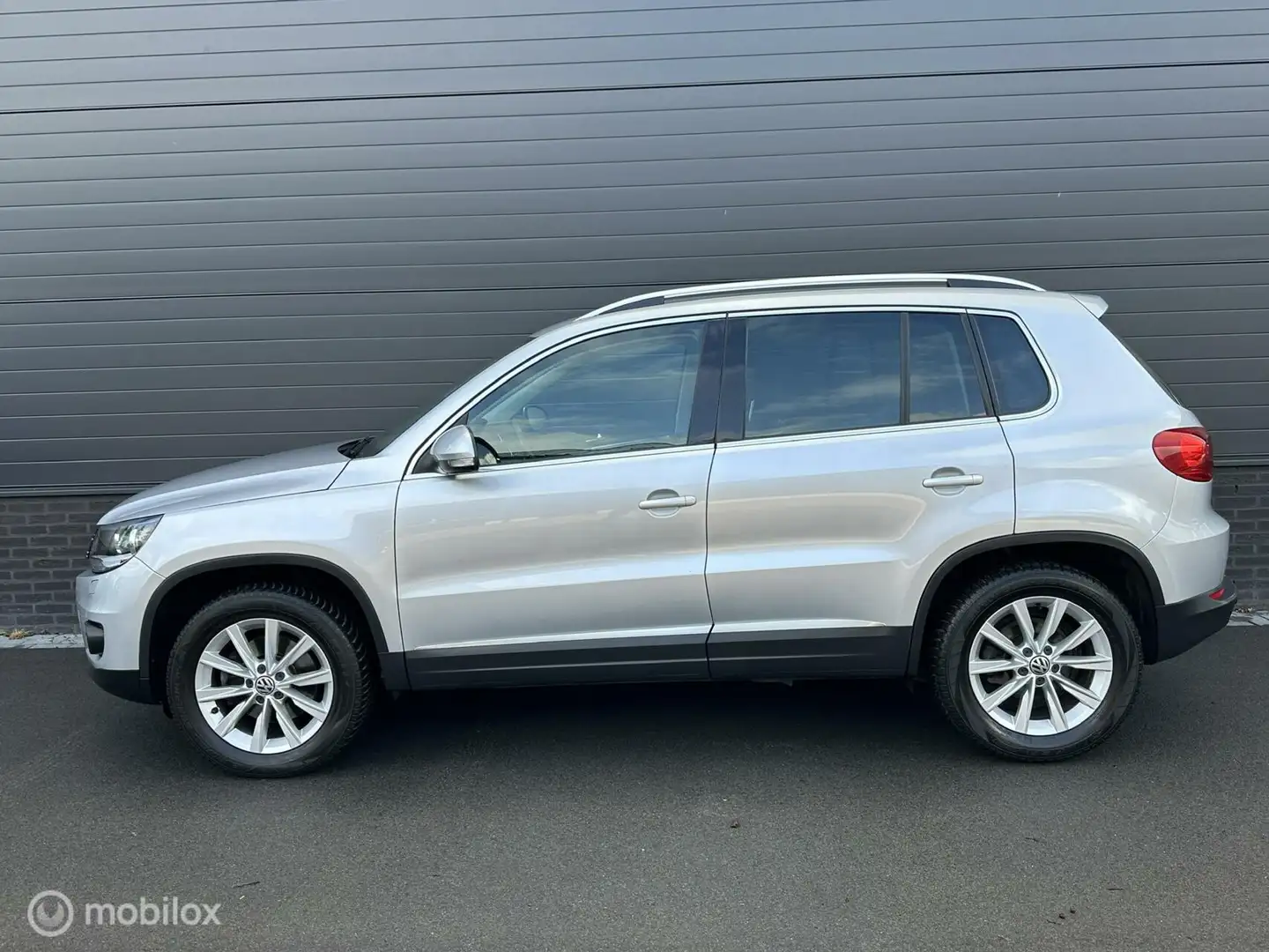 Volkswagen Tiguan 1.4 TSI Sport&Style CLIMA*PDC*HAAK*1600KG Argent - 2