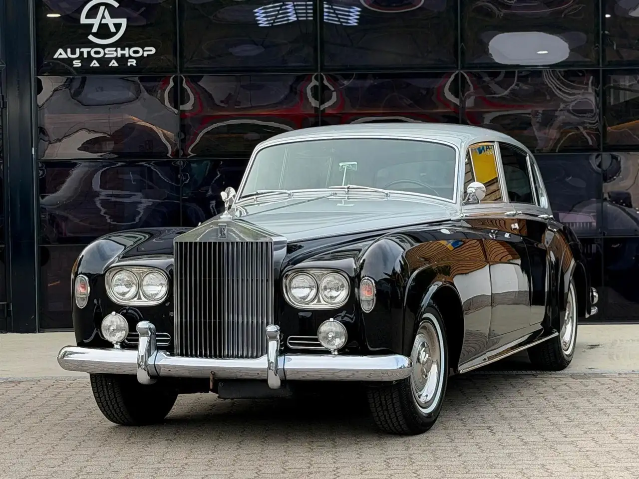 Rolls-Royce Cloud III LWB (Long Wheel Base) LHD, foto 1