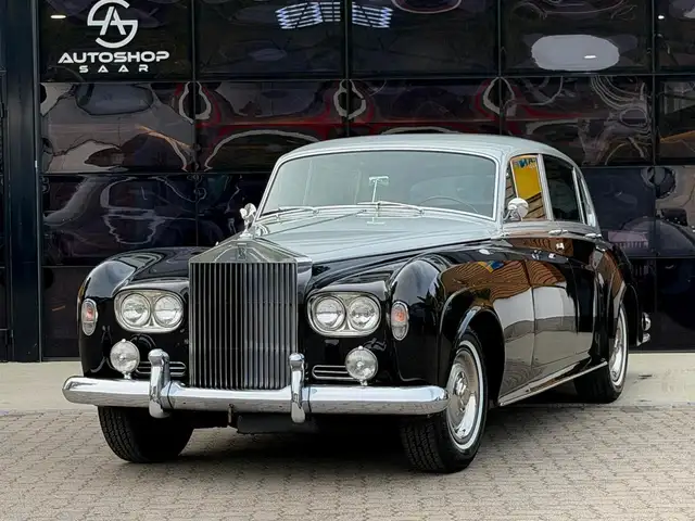 Rolls-Royce Cloud III LWB (Long Wheel Base) LHD