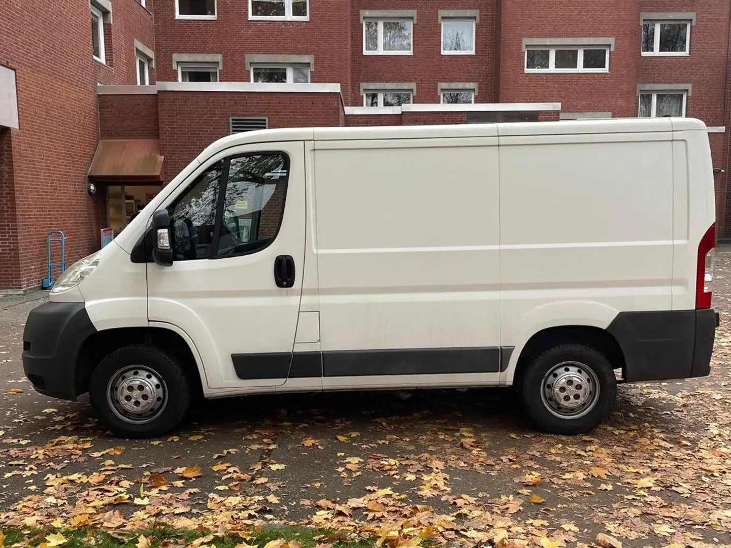 Citroen Jumper Jumper 30 L1H1Confort Bílá - 1