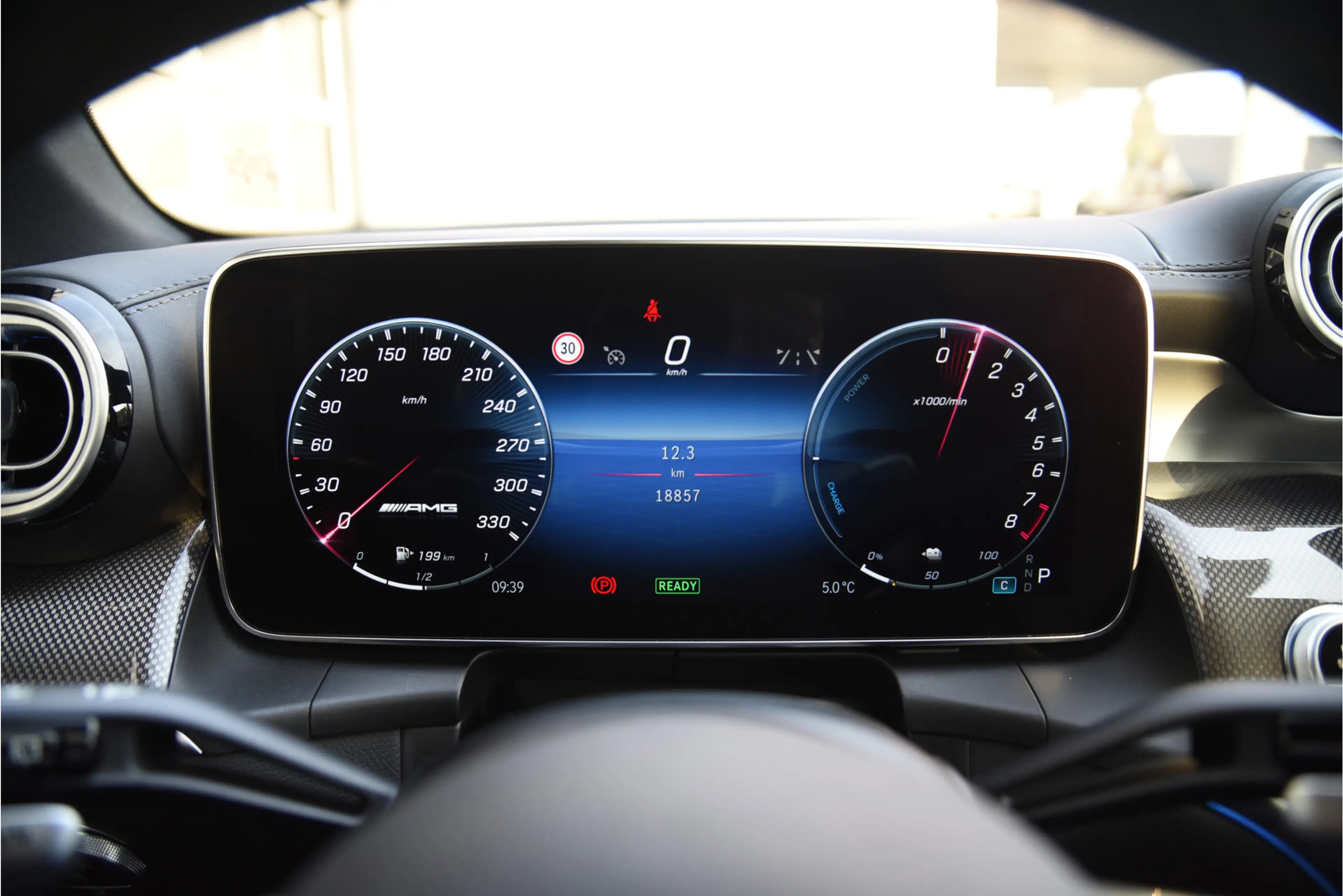 Mercedes-Benz GLC 63 AMG S E Performance — photo 12