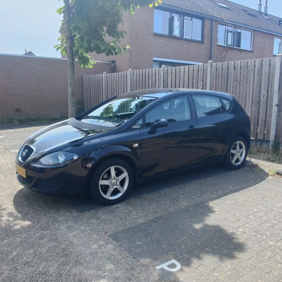 SEAT Leon 1.6 Reference Noir - 1