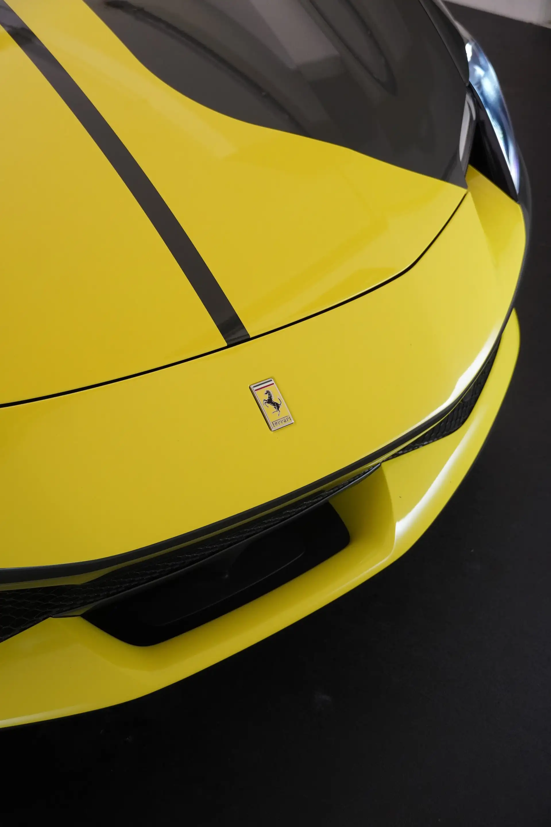Ferrari 296 GTB — photo 11