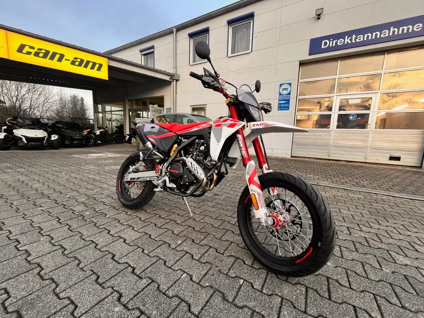 Fantic 125M XMF 125 Motard - Supermoto Competition - MY25 Roşu - 2
