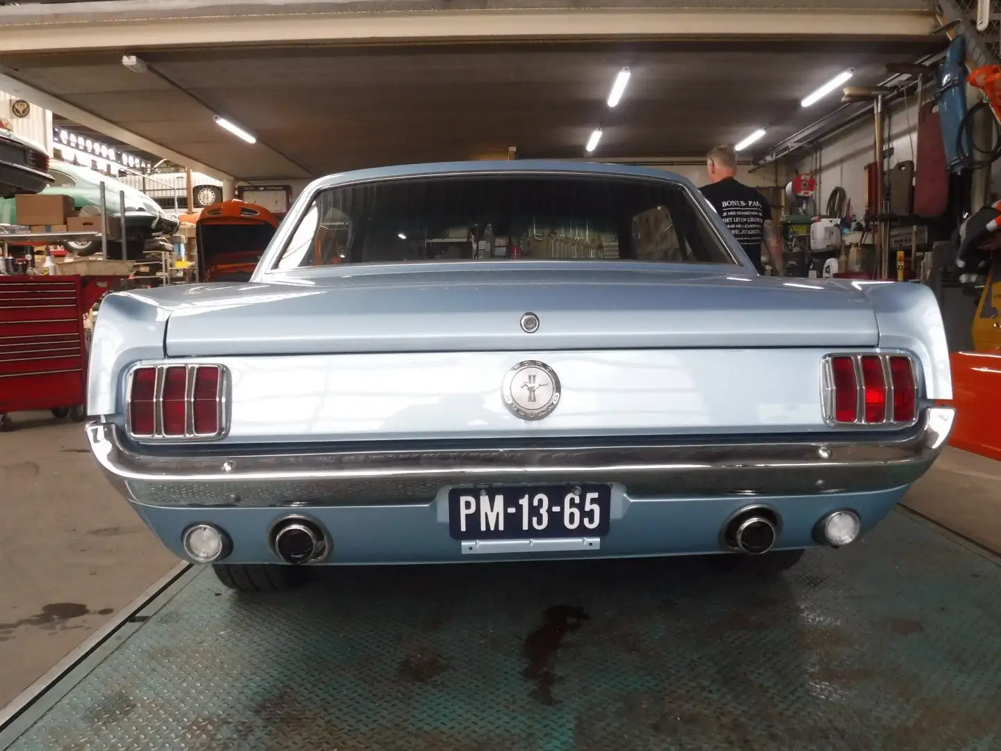Ford Mustang A code Coupé plava - 2