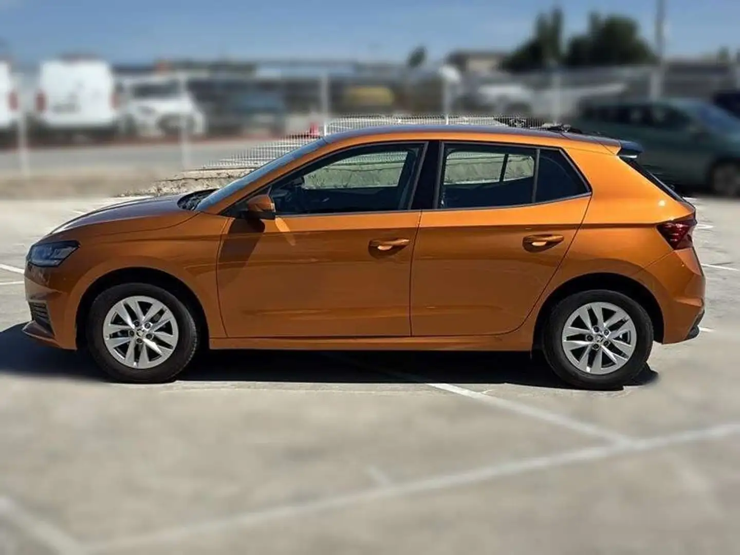 Skoda Fabia 1.0 MPI Emotion 59kW Naranja - 2