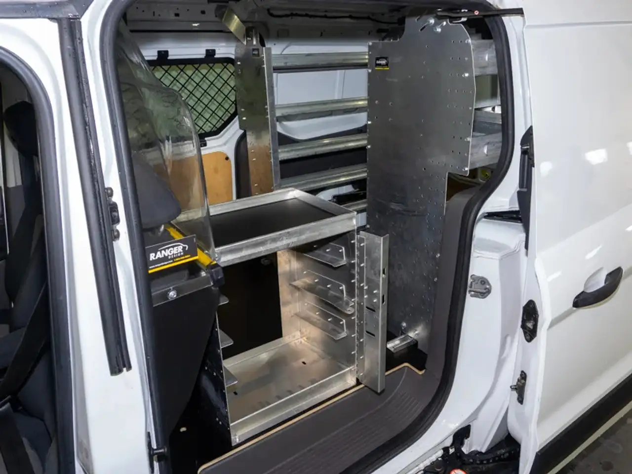 Ford Transit Connect снимка Ford Transit Connect