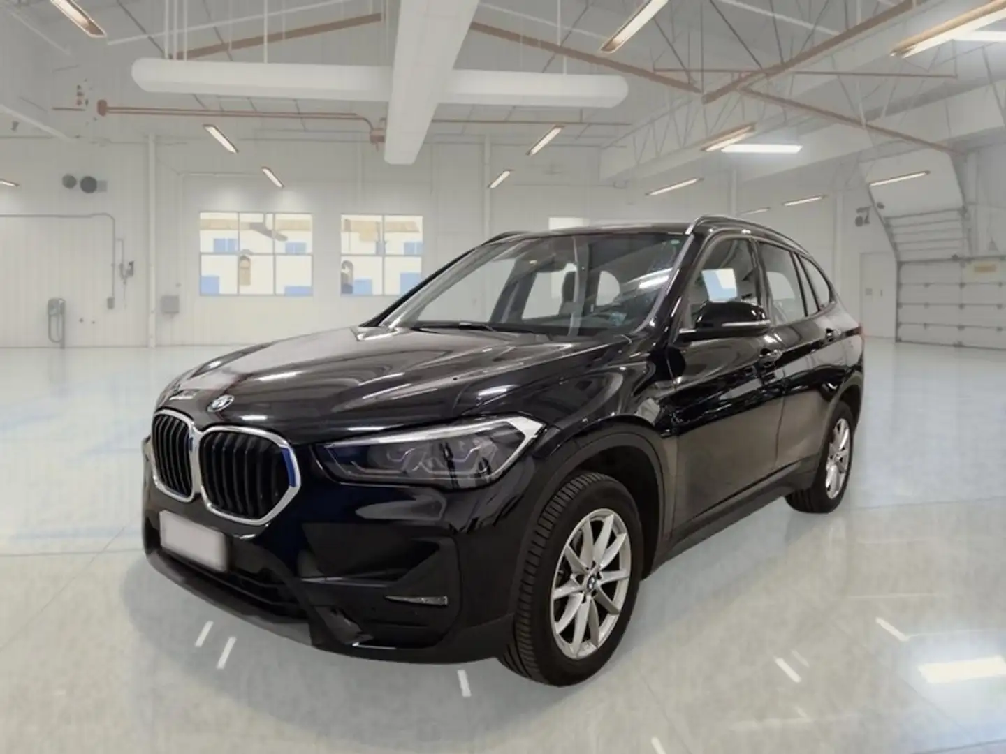 BMW X1 sDrive 18d Business Advantage Autom. - 1