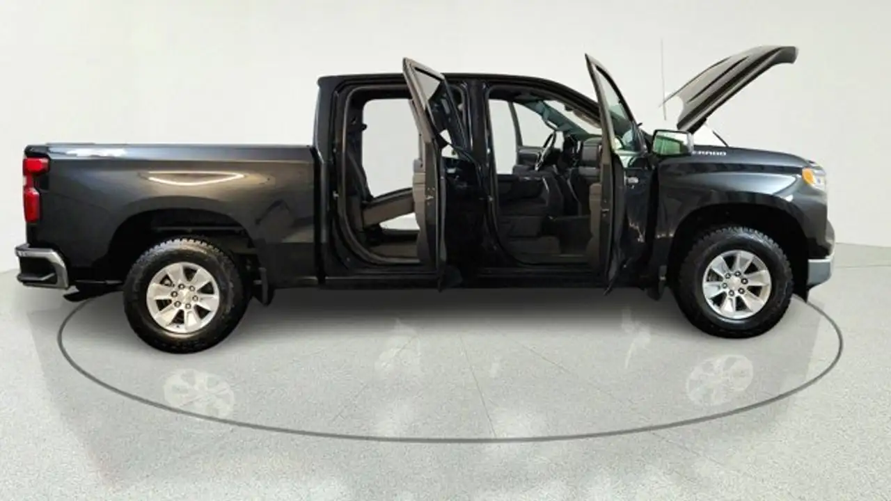Chevrolet Silverado 1500 снимка Chevrolet Silverado 1500