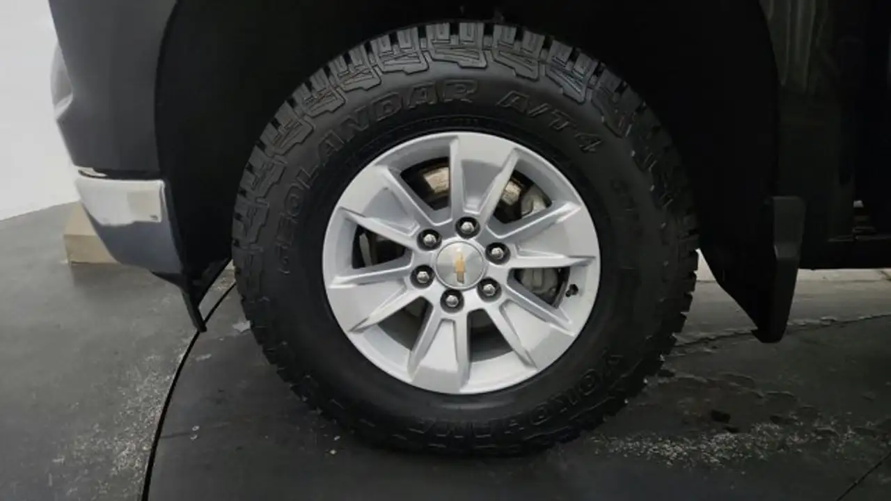 Chevrolet Silverado 1500 снимка Chevrolet Silverado 1500