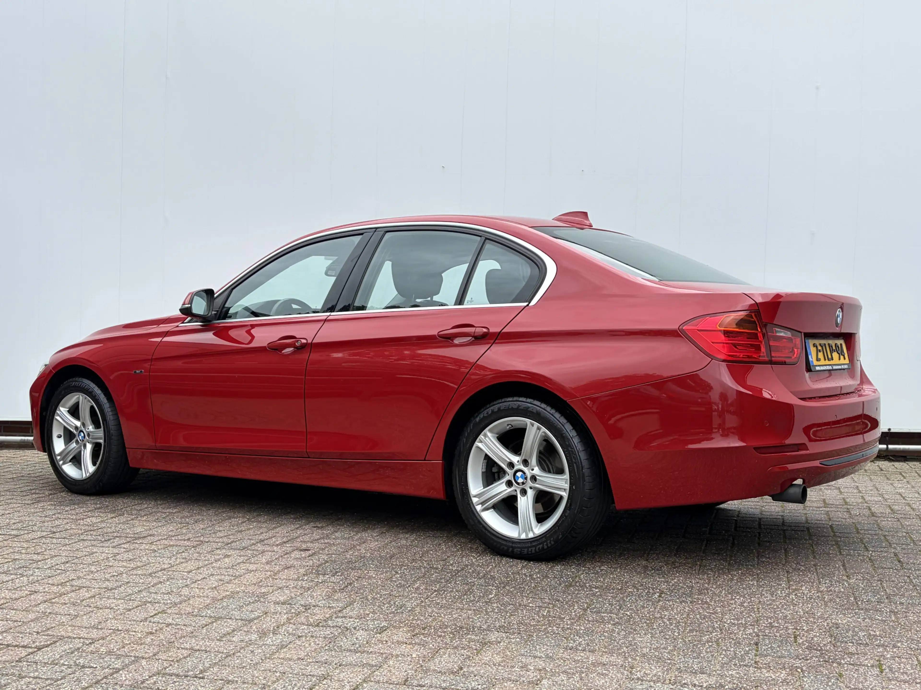 BMW 316 3-serie 316i High Executive — photo 2