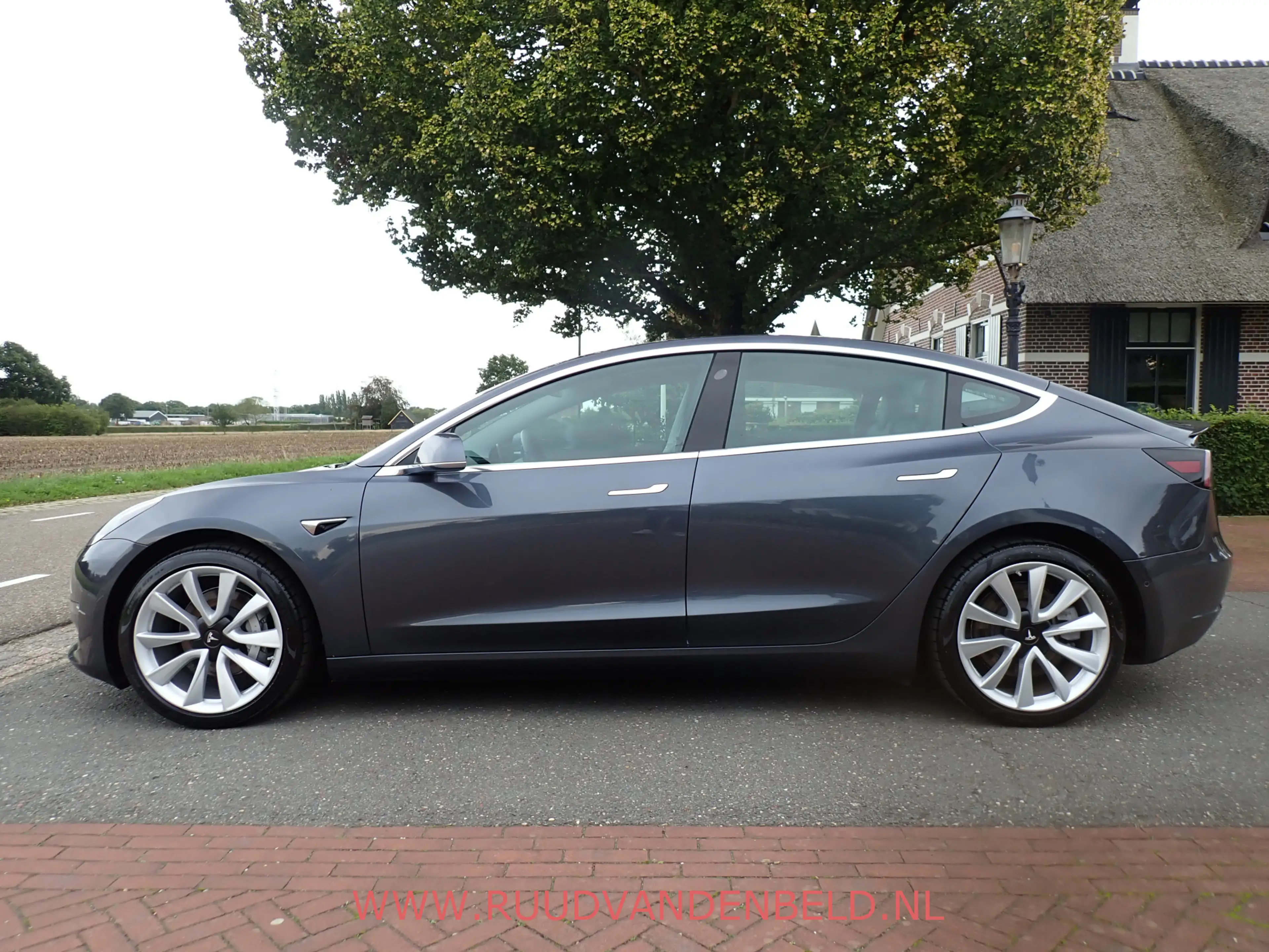 Tesla Model 3 Long Range AWD 75 kWh SOH 90% / AUTOPILOT / 19'' S — photo 6