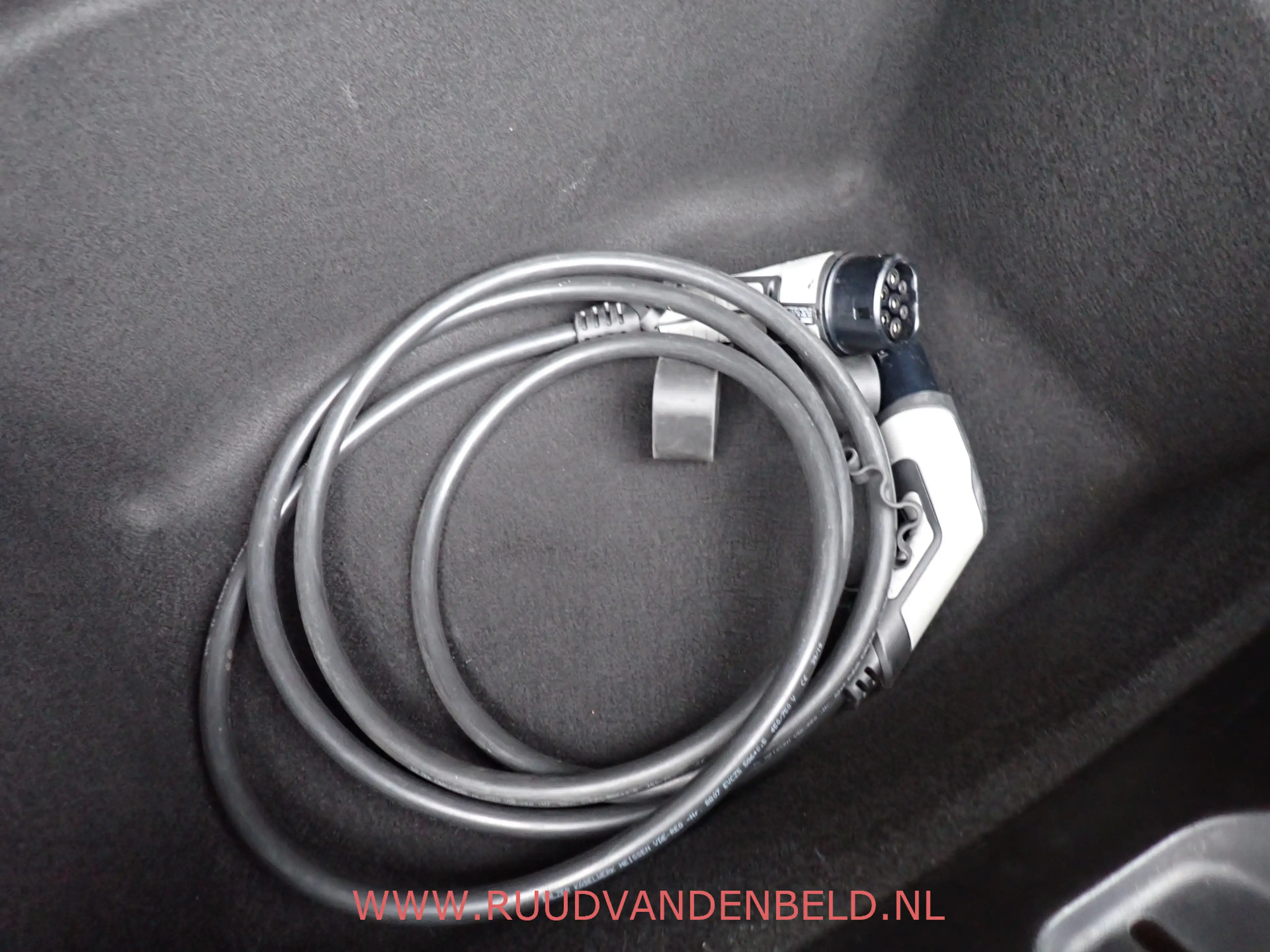 Tesla Model 3 Long Range AWD 75 kWh SOH 90% / AUTOPILOT / 19'' S — photo 35