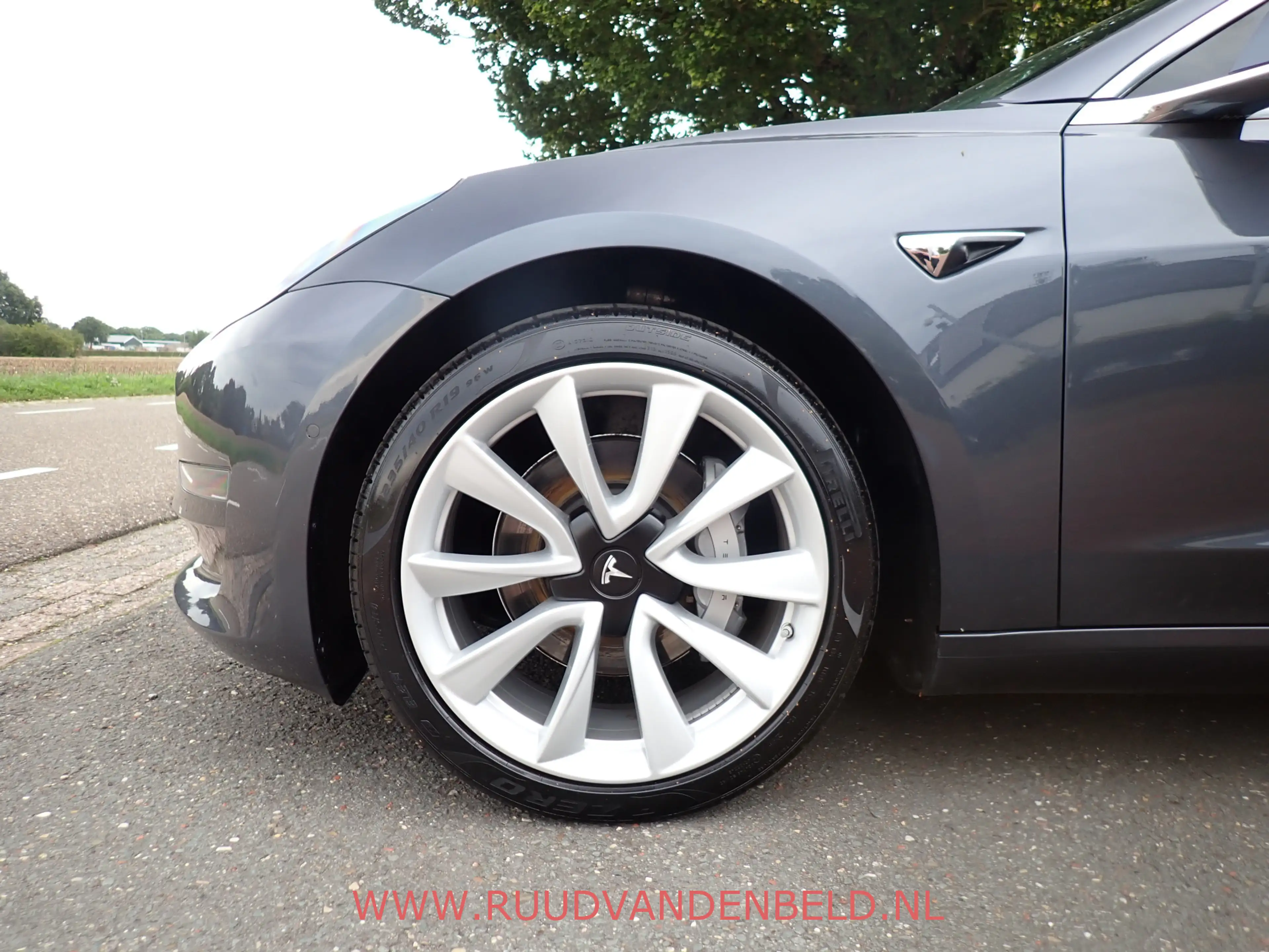 Tesla Model 3 Long Range AWD 75 kWh SOH 90% / AUTOPILOT / 19'' S — photo 7