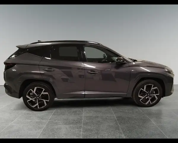 Hyundai Tucson view 4