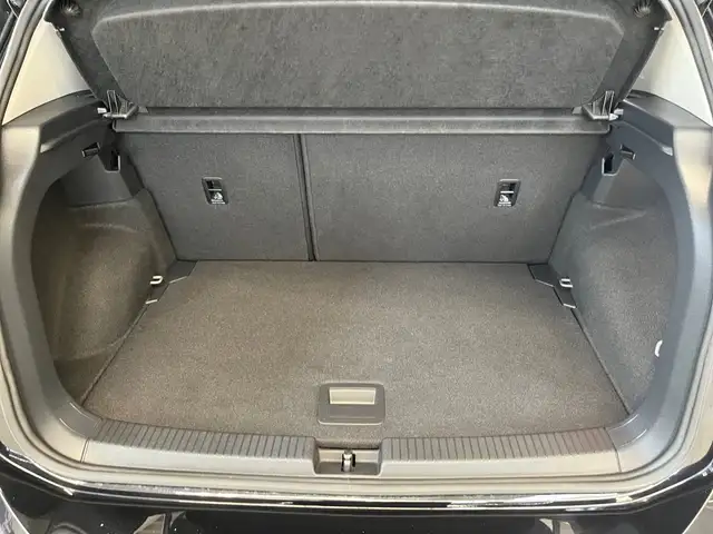 Volkswagen T-Cross view 14