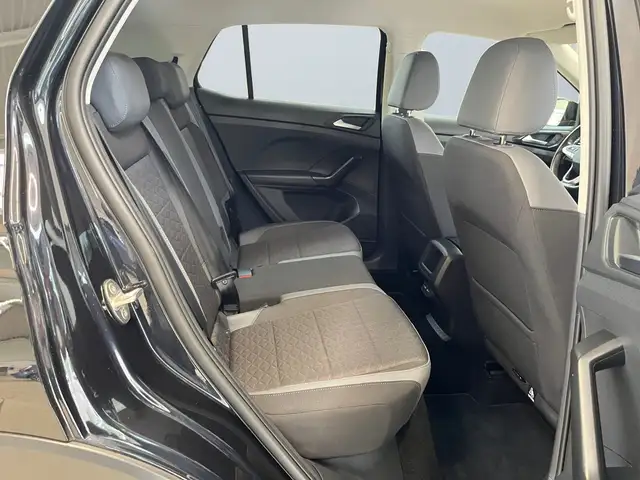 Volkswagen T-Cross view 11