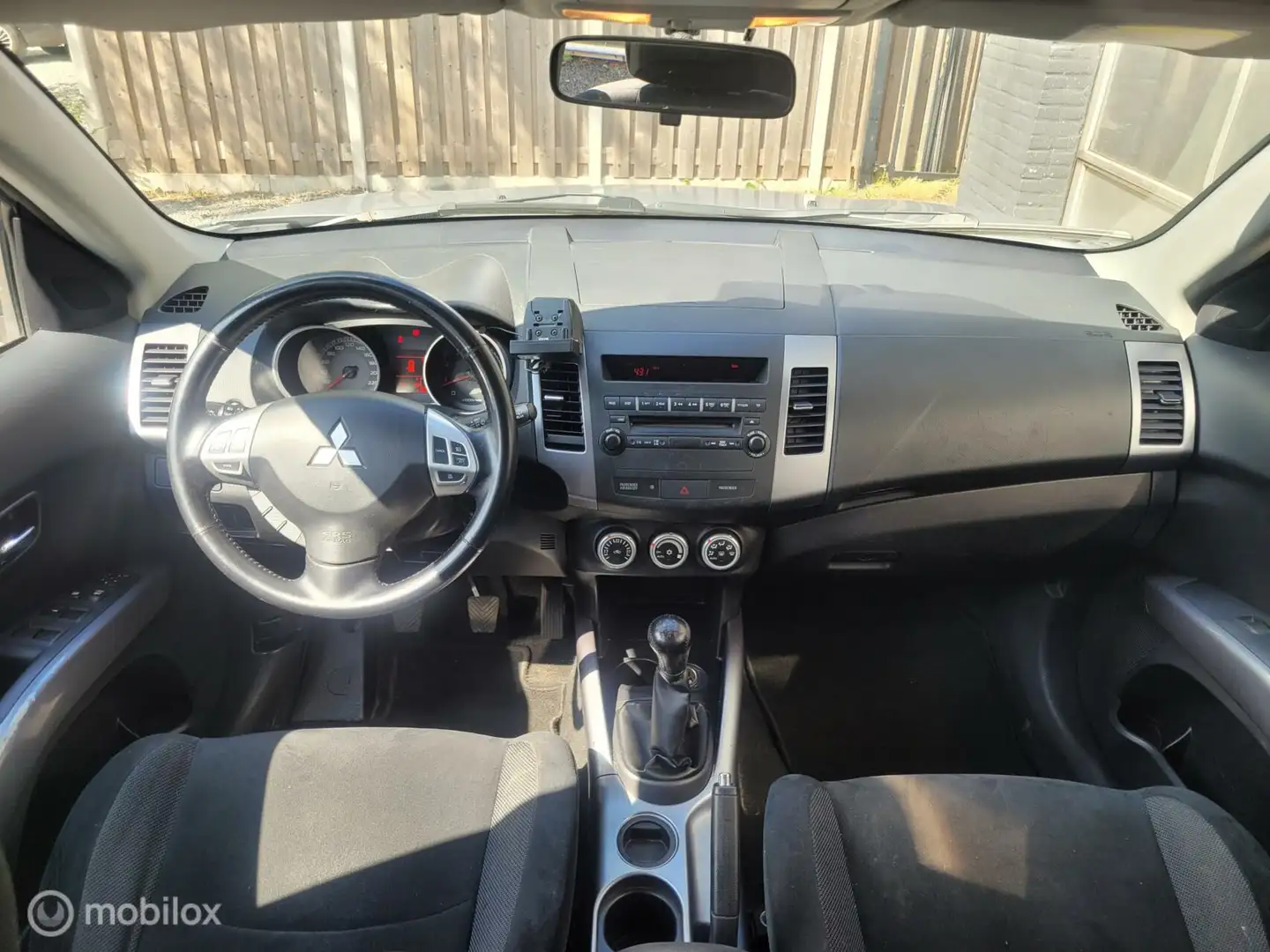 Mitsubishi Outlander 2.4 2WD | AIRCO | CRUISE | TREKH. | APK Серый - 2