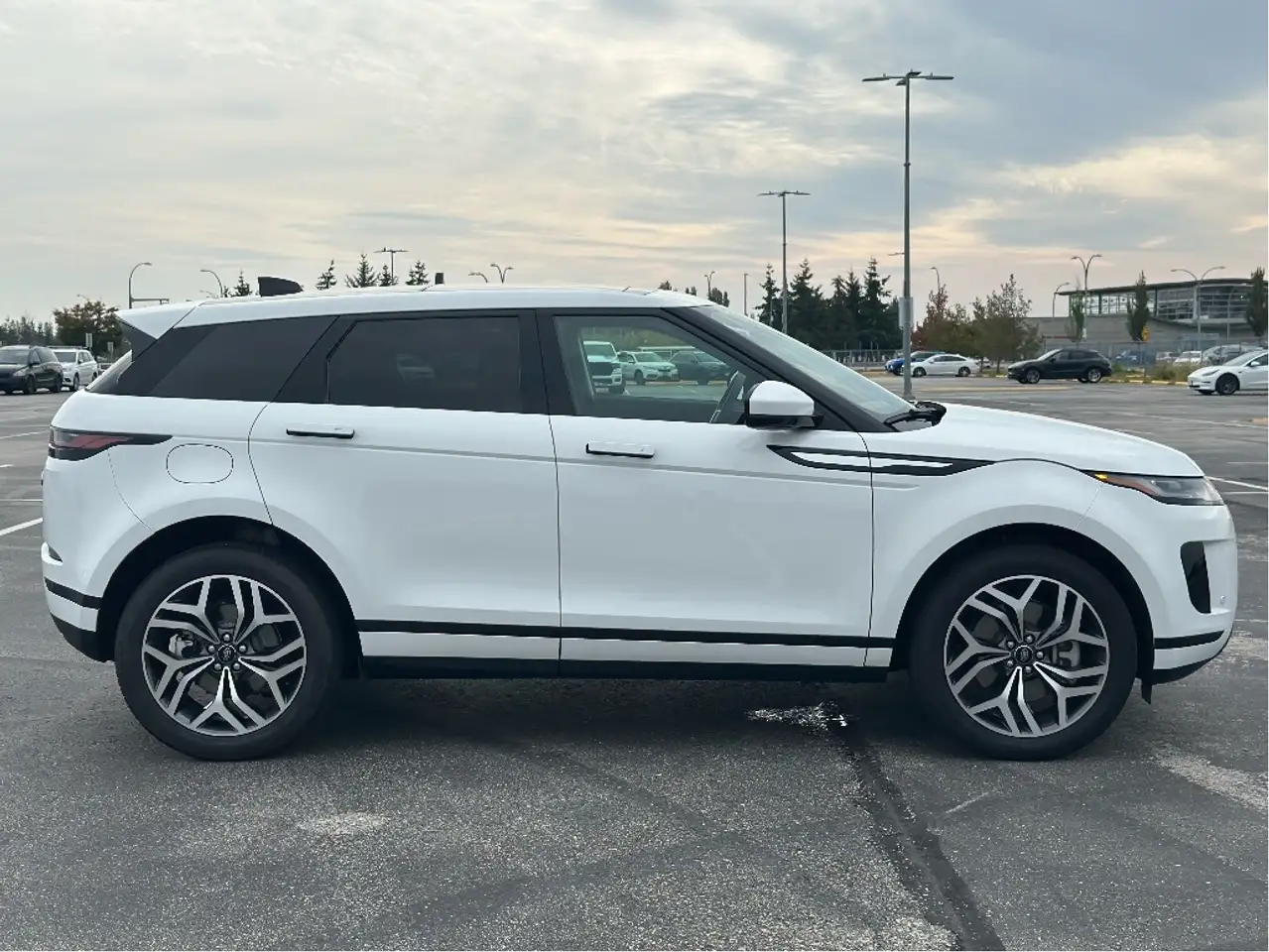 Land Rover Range Rover Evoque снимка Land Rover Range Rover Evoque