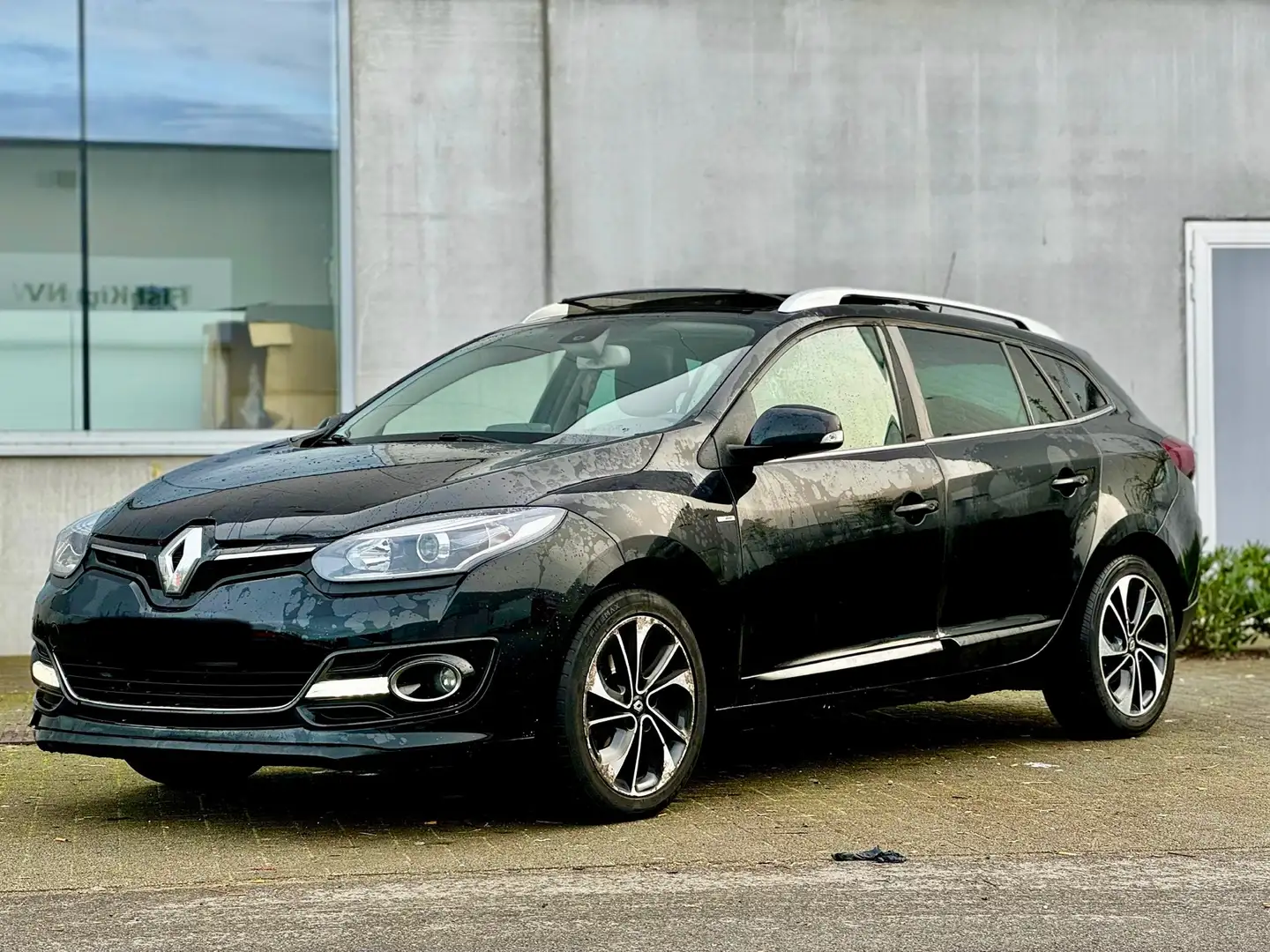 Renault Megane Grandtour/DCİ/BOSE/Pano/Automaat/Full+Full/177.00 Noir - 1
